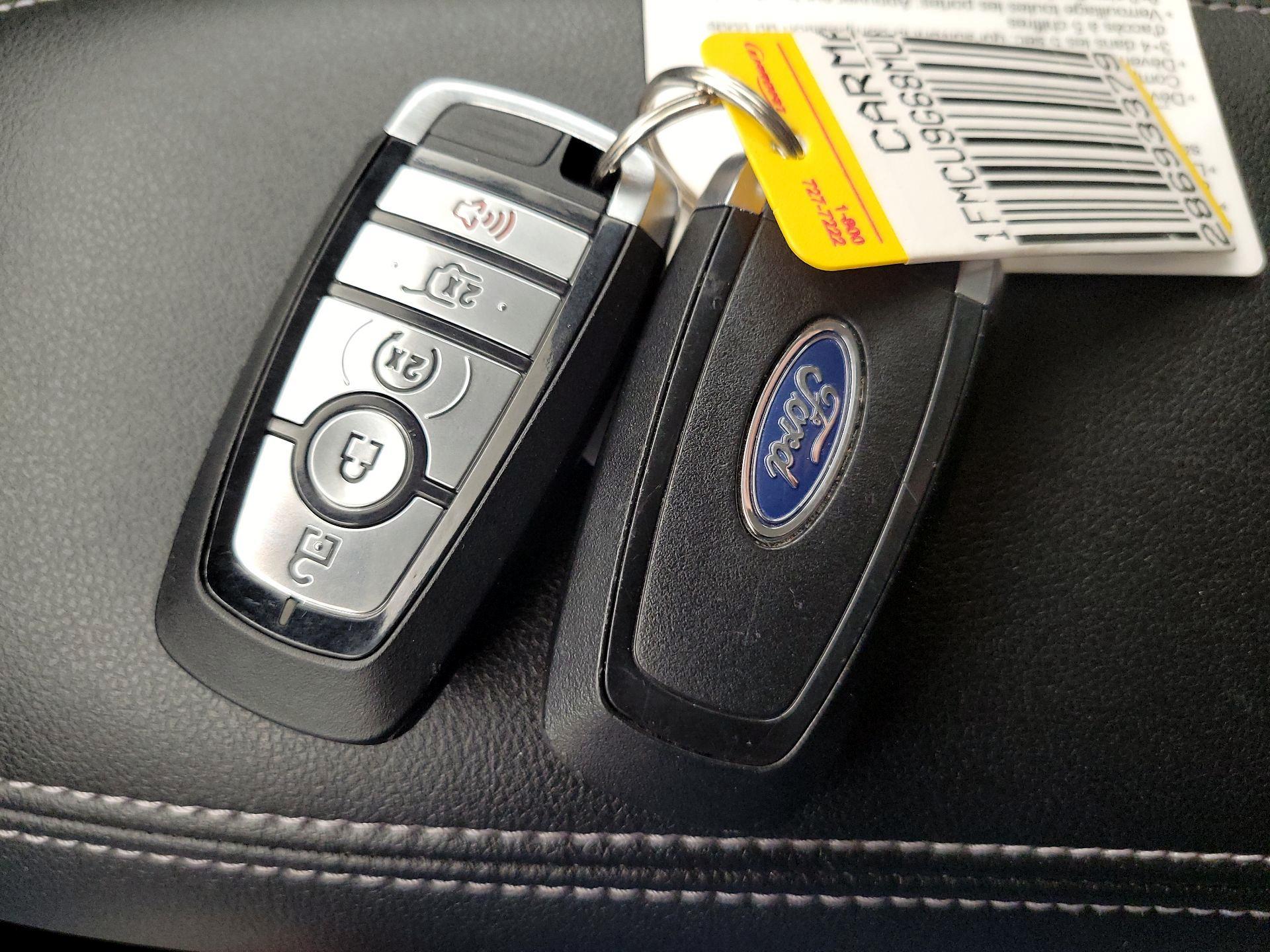 Thumbnail: 2021 Ford Escape - 20