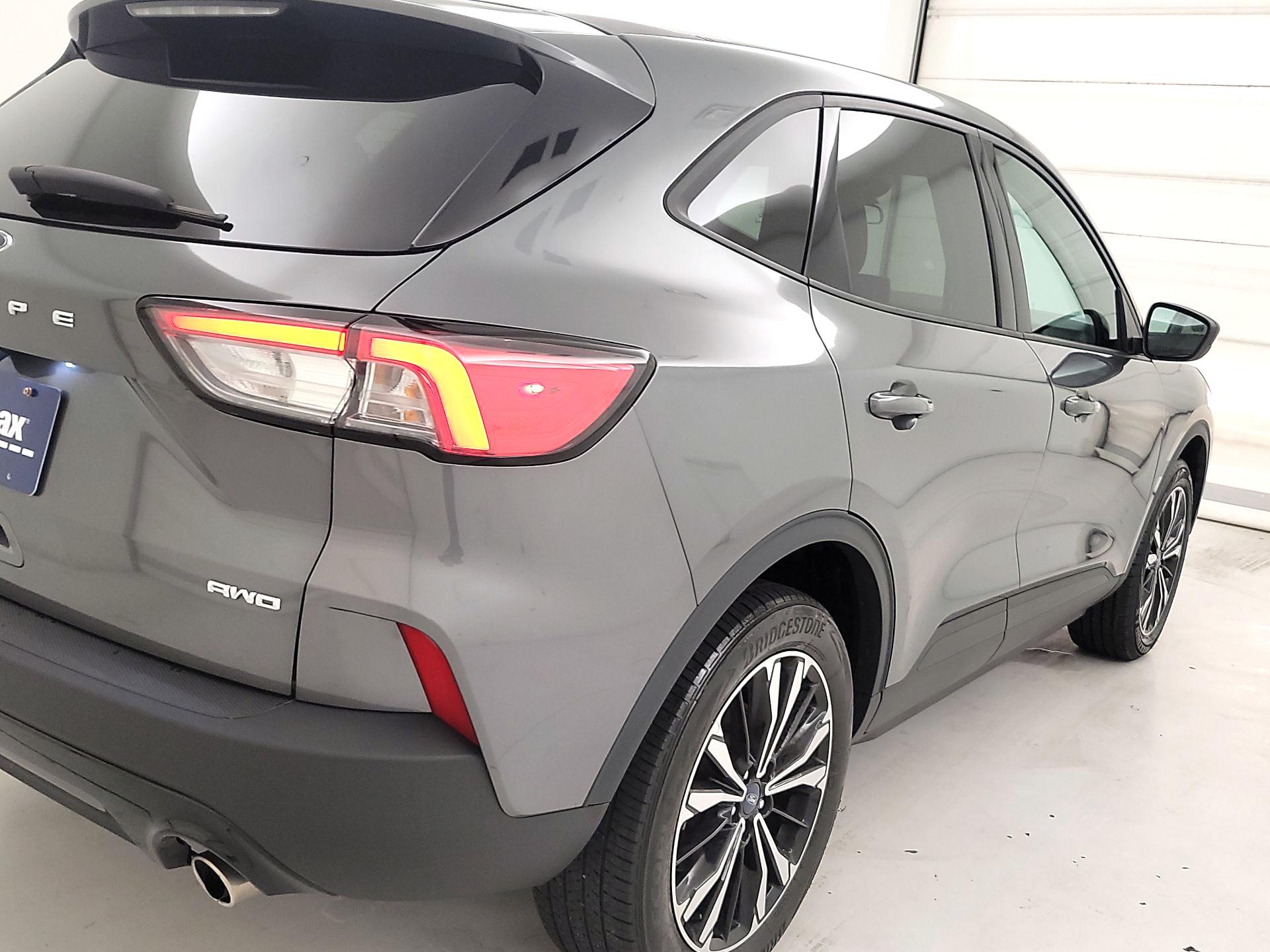 Thumbnail: 2021 Ford Escape - 5