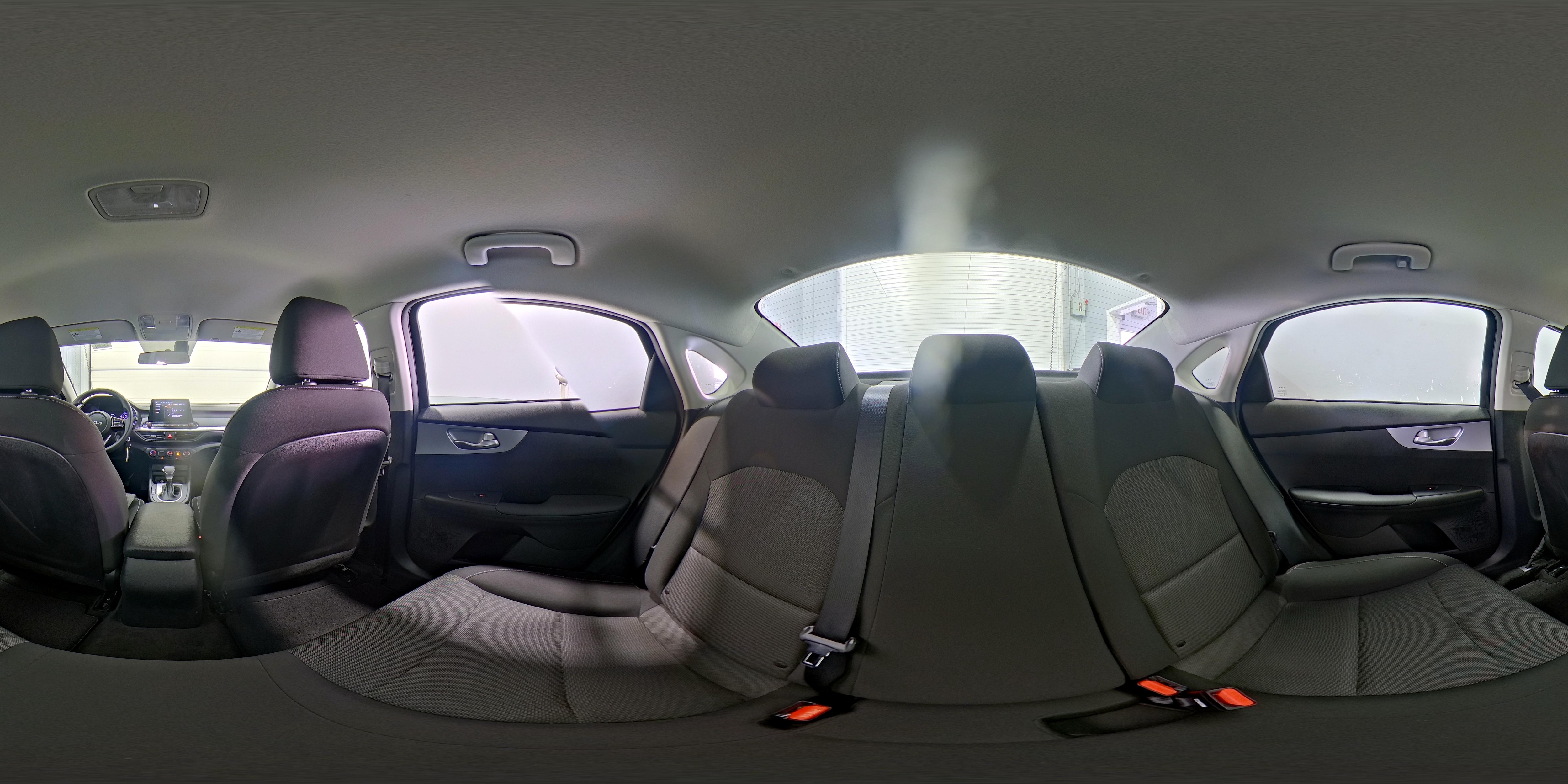 2023 Kia Forte LXS - Photo 25