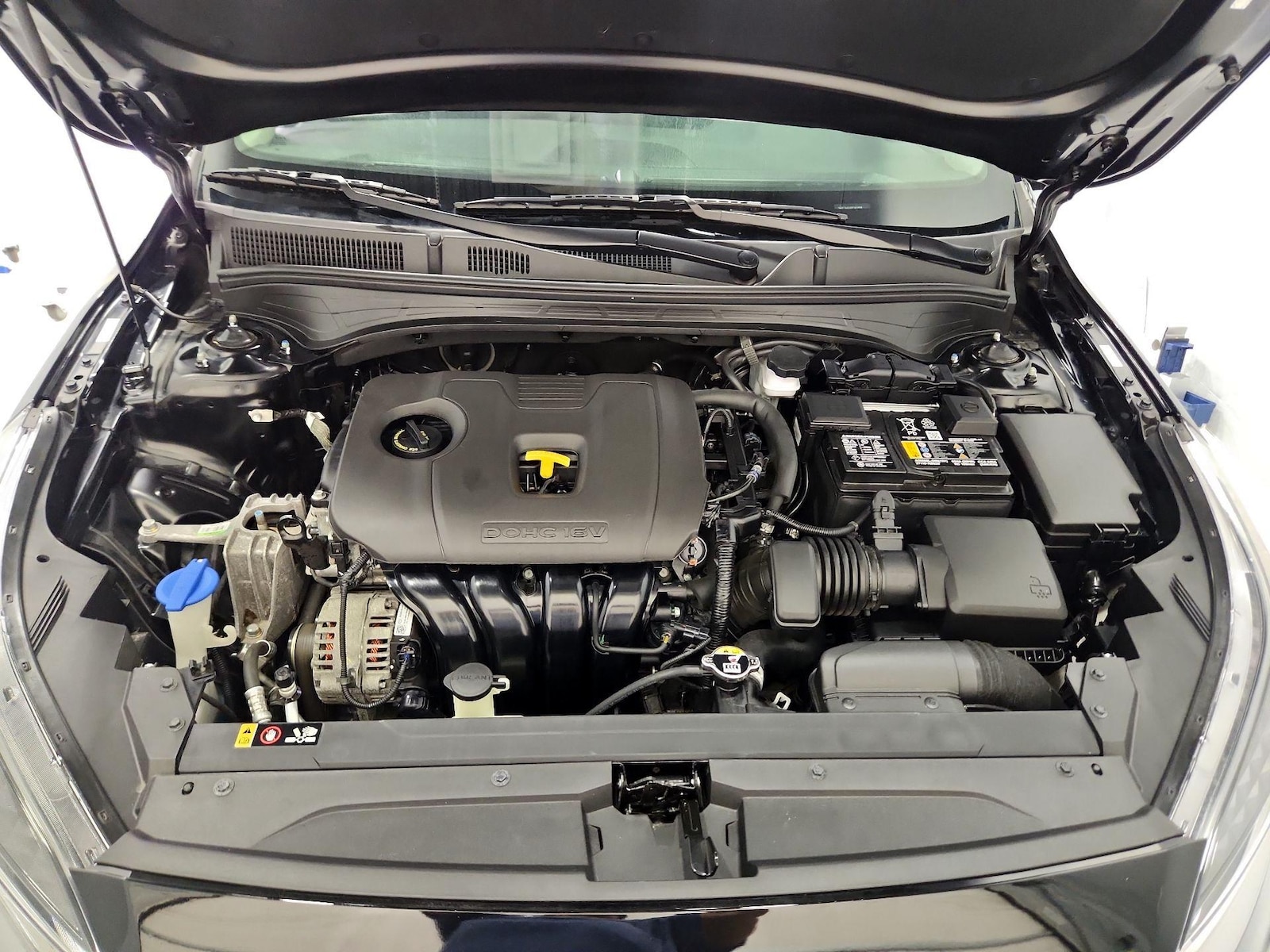2023 Kia Forte LXS - Photo 22