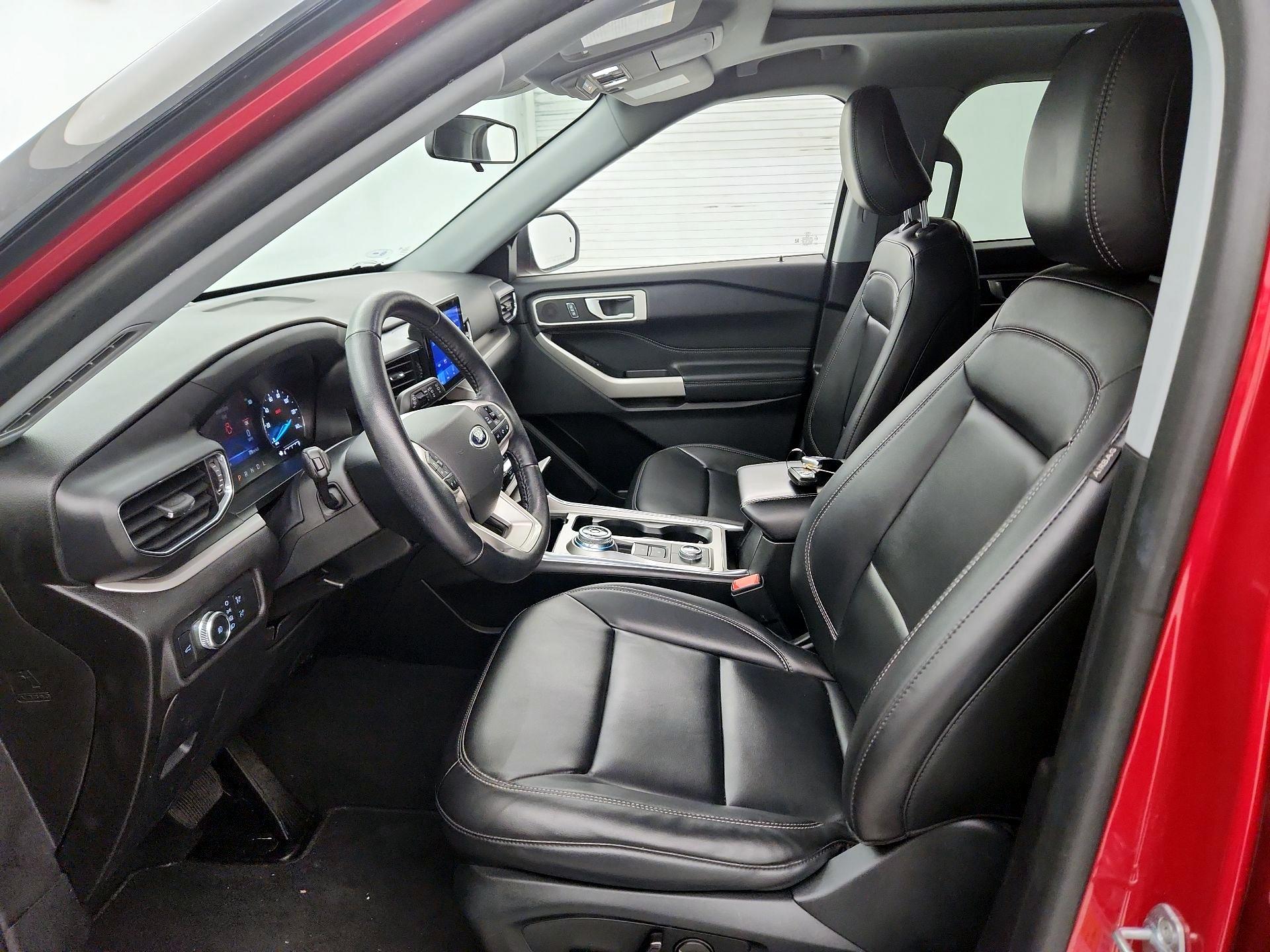 Thumbnail: 2022 Ford Explorer - 11