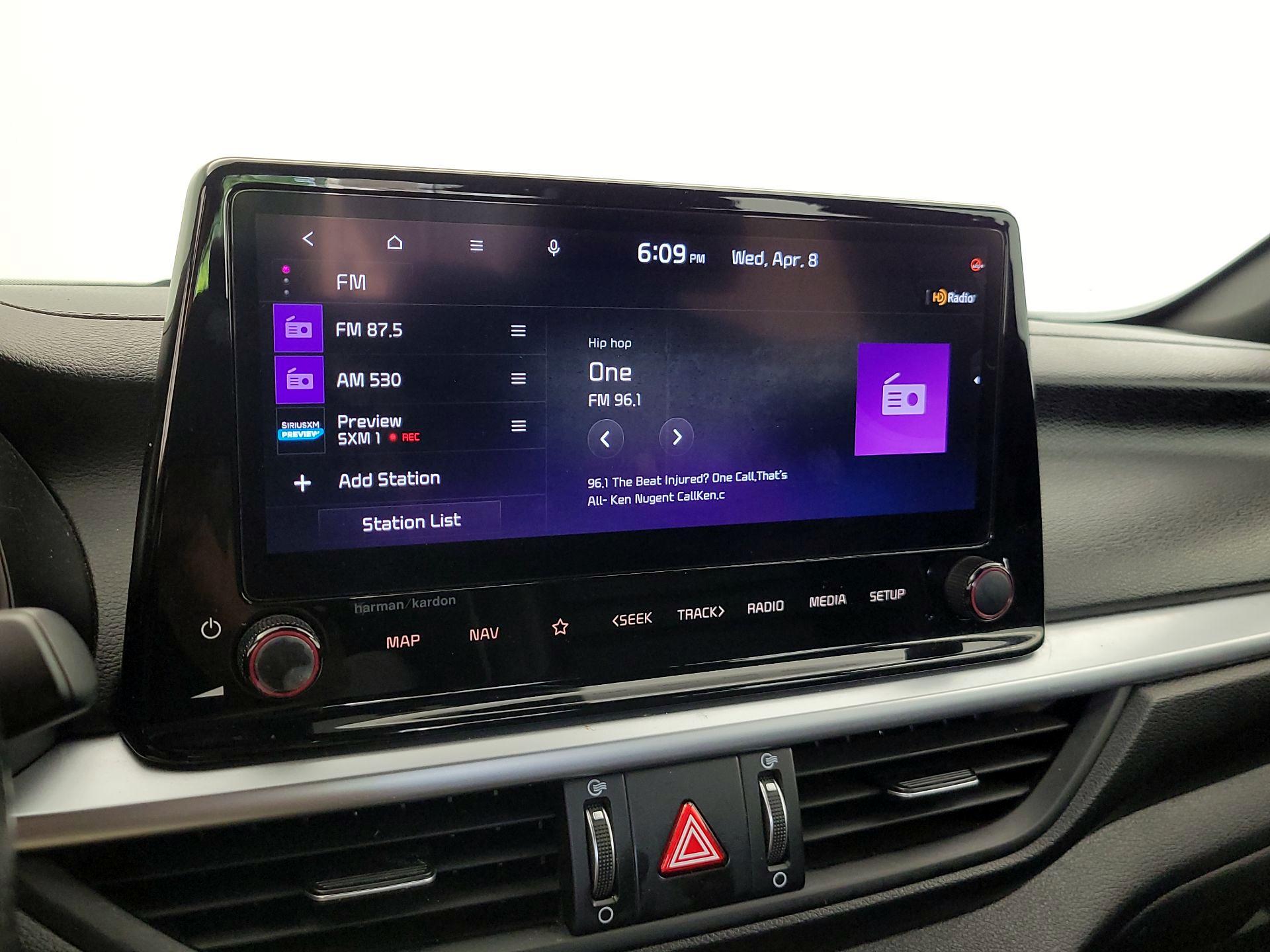 Thumbnail: 2023 Kia Forte - 16