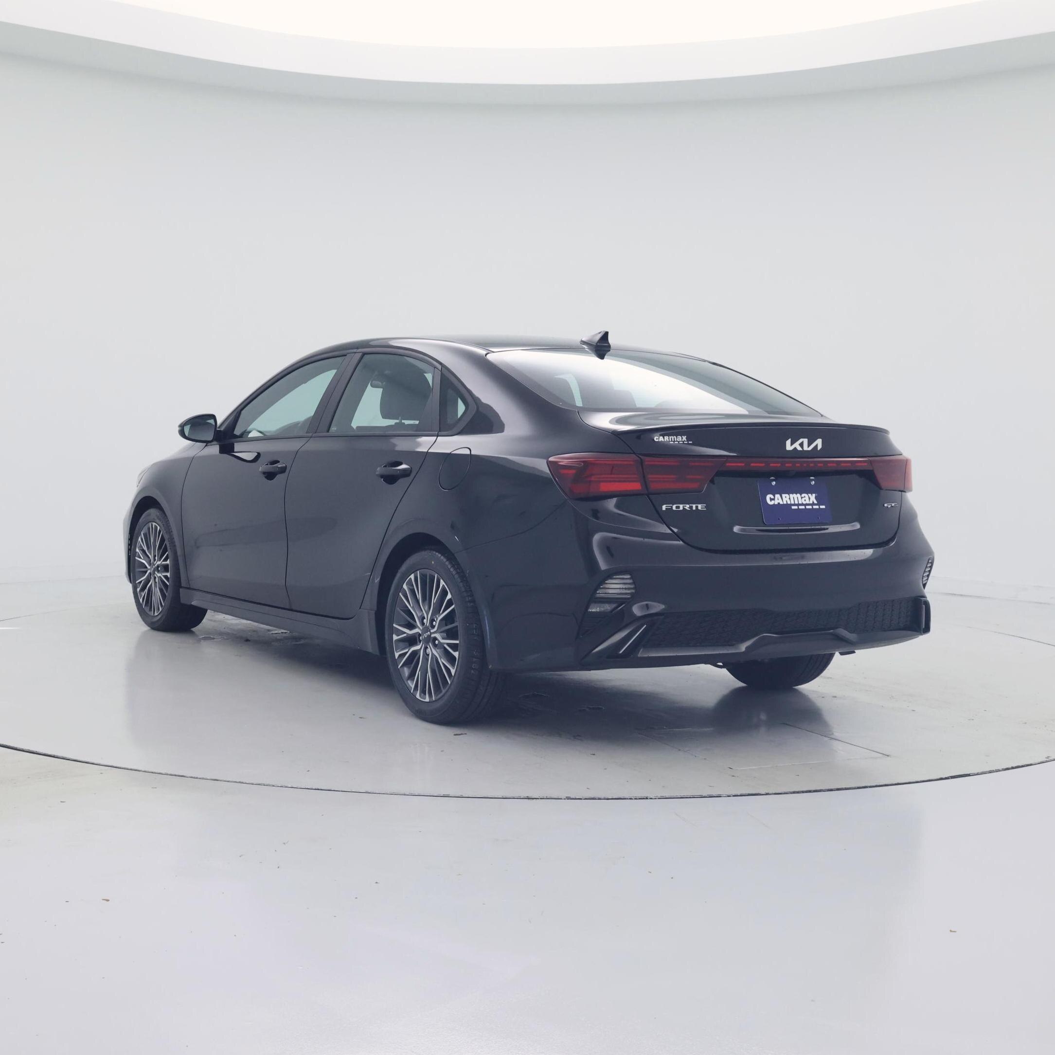 Thumbnail: 2023 Kia Forte - 2