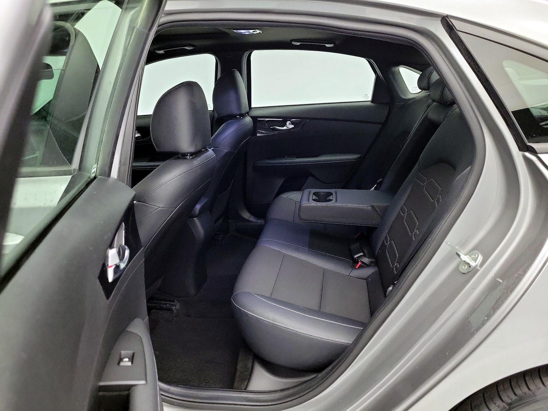 Thumbnail: 2023 Kia Forte - 20