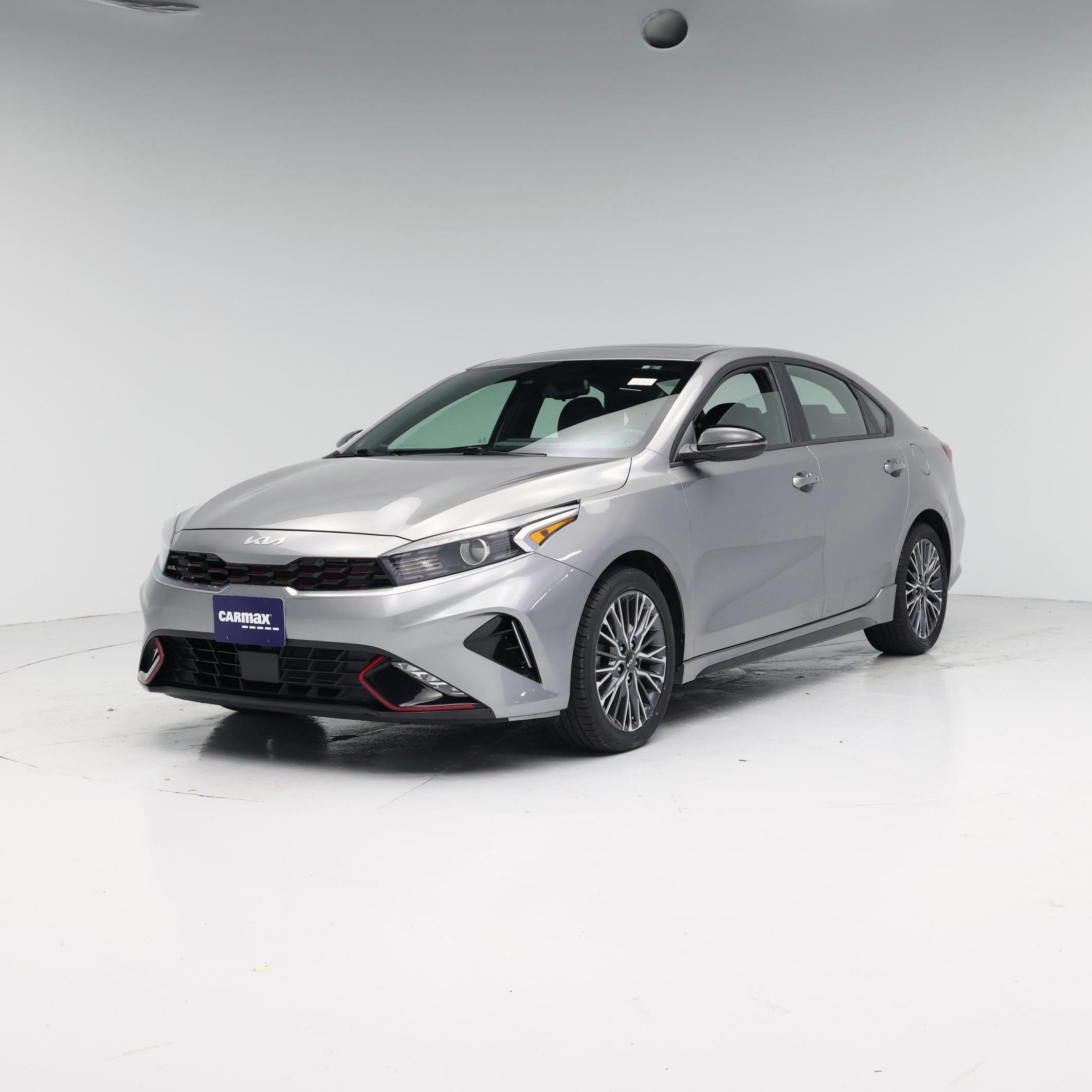 Thumbnail: 2023 Kia Forte - 4