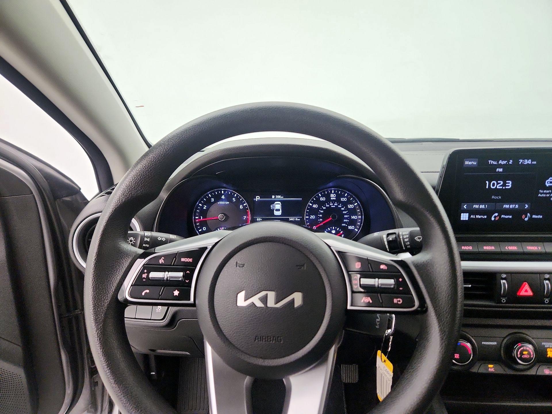 Thumbnail: 2024 Kia Forte - 10