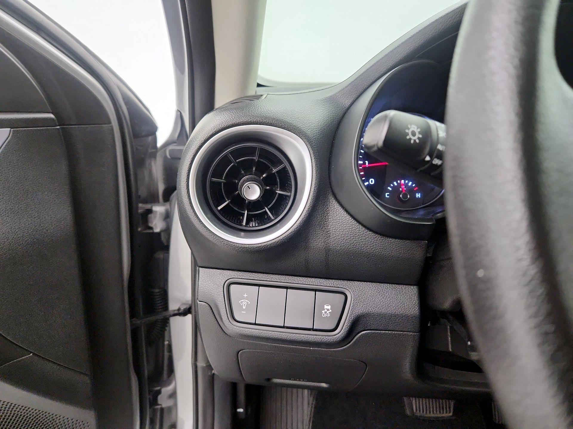 Thumbnail: 2024 Kia Forte - 13