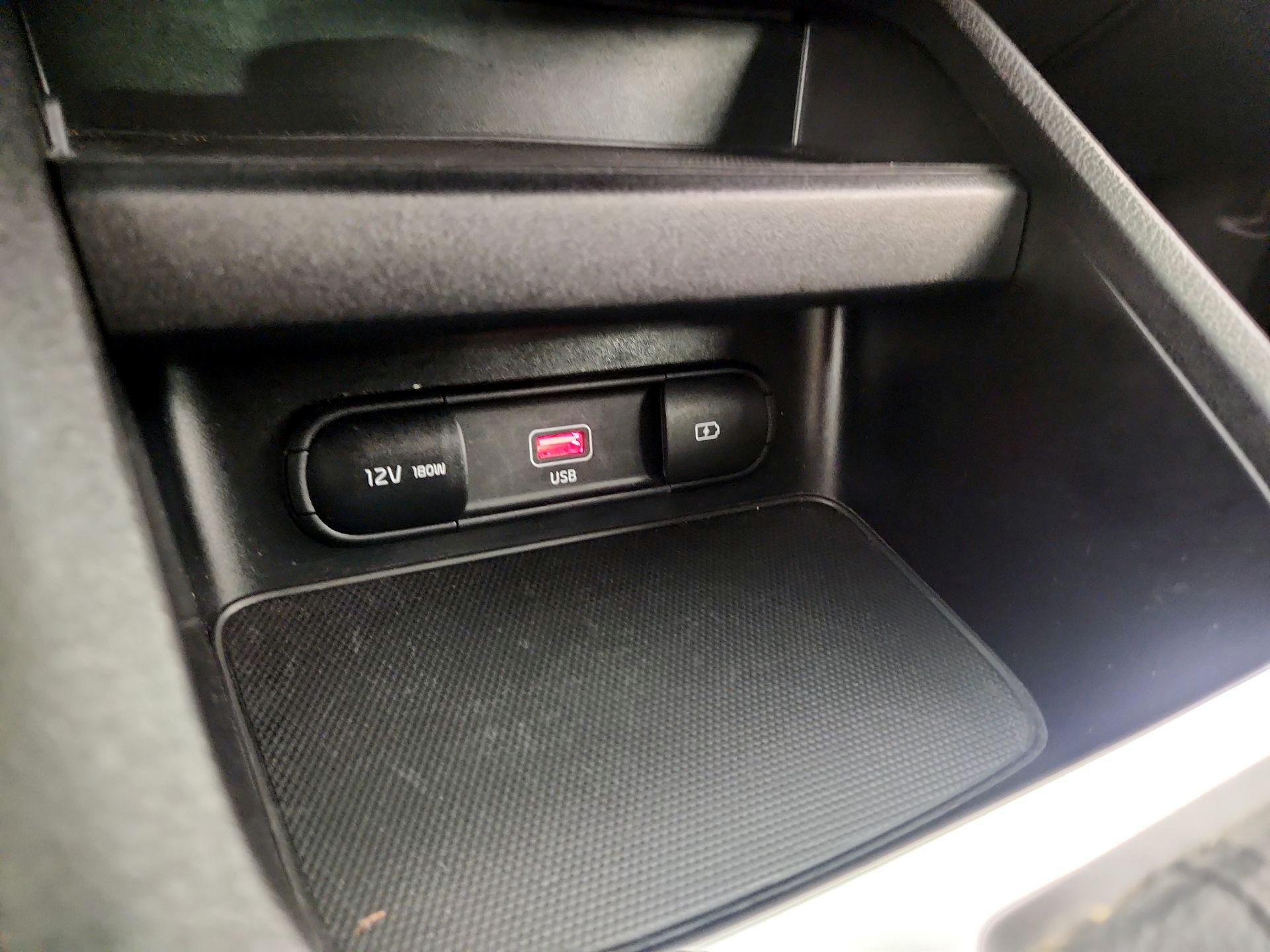 Thumbnail: 2024 Kia Forte - 18