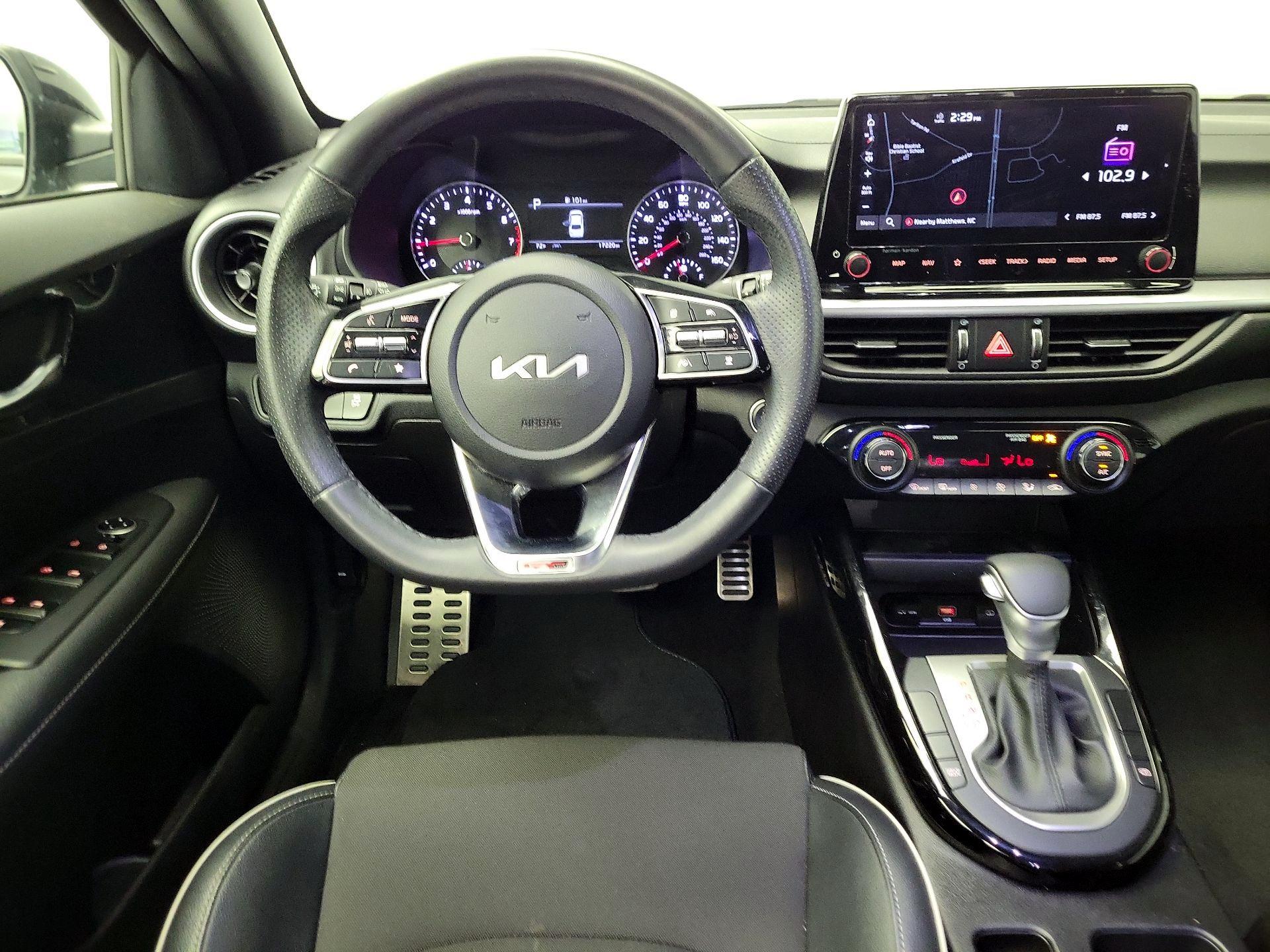 Thumbnail: 2023 Kia Forte - 10