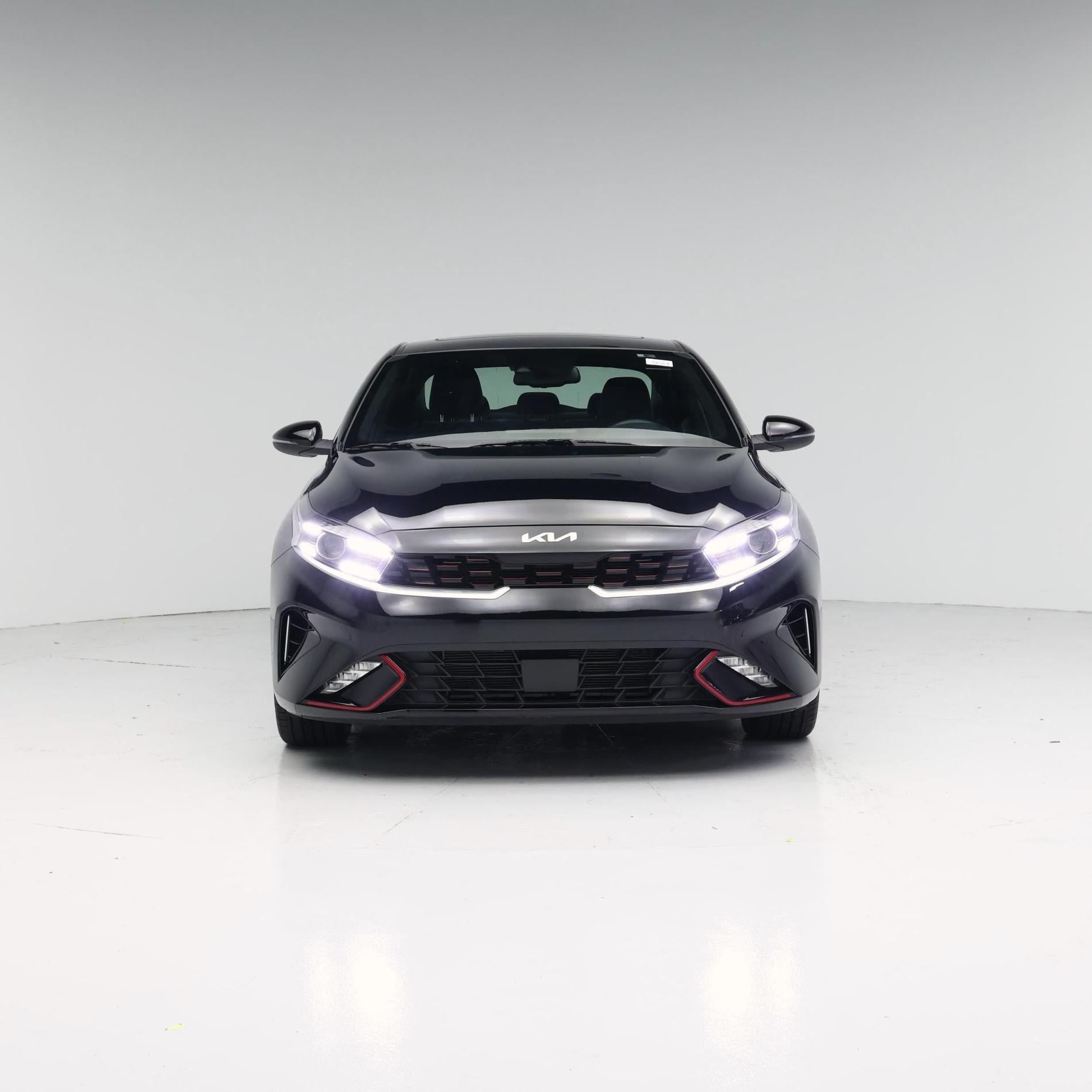 Thumbnail: 2023 Kia Forte - 5