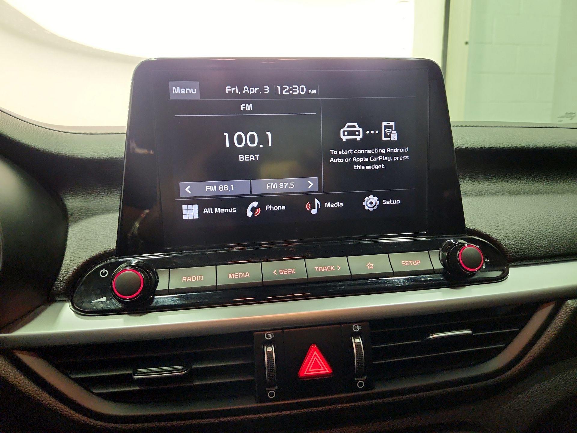 Thumbnail: 2023 Kia Forte - 15