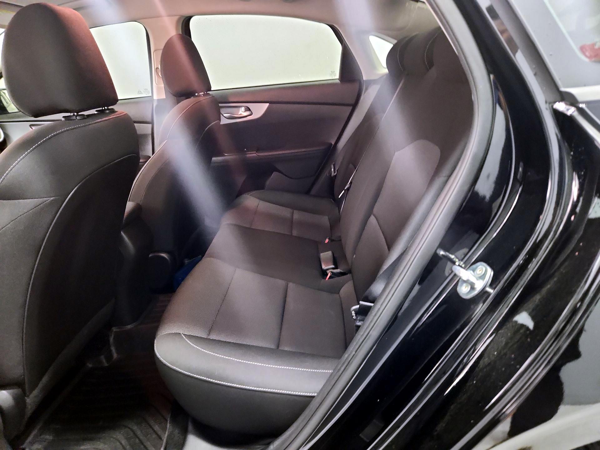 Thumbnail: 2023 Kia Forte - 19