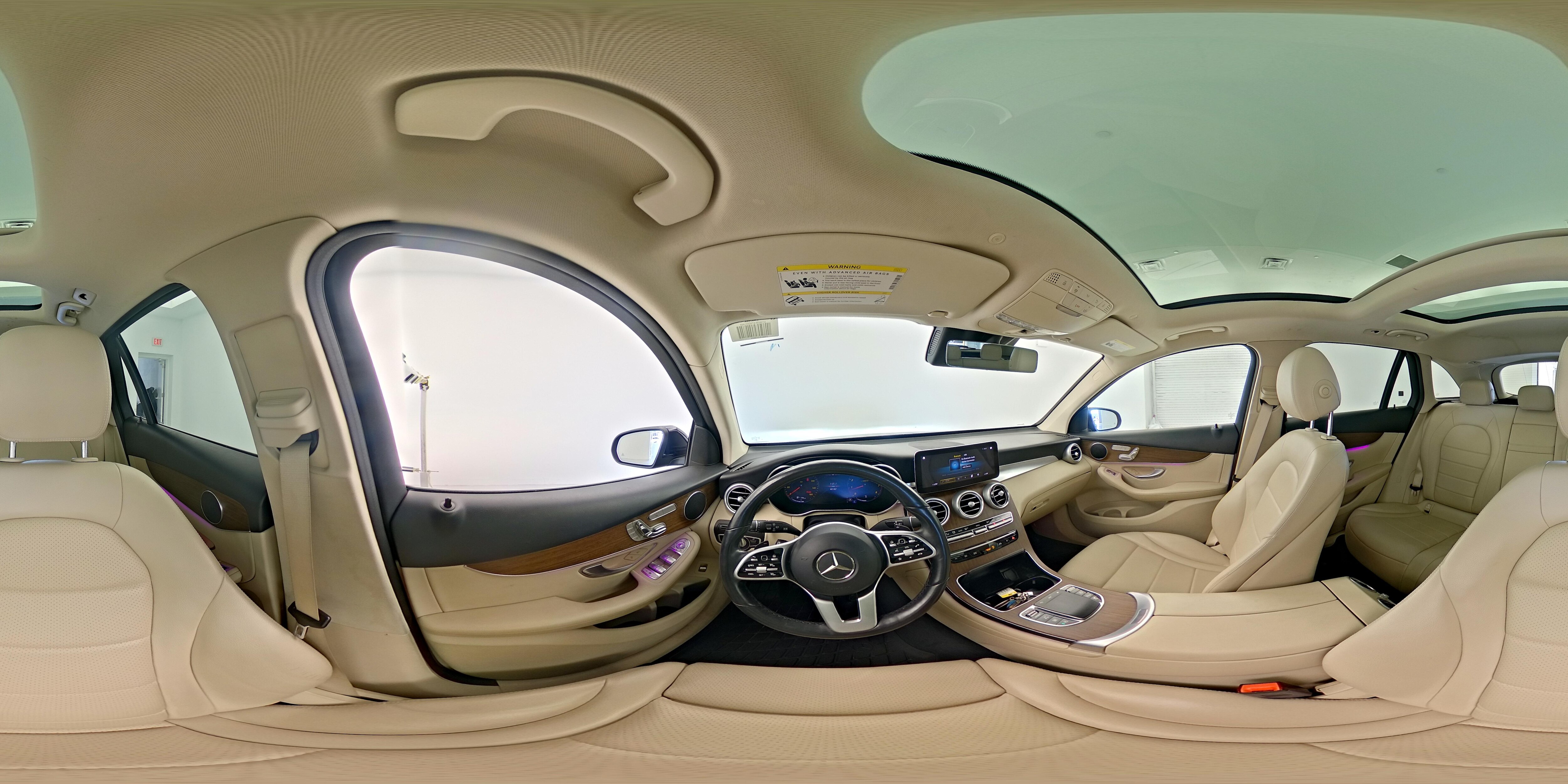 2022 Mercedes-Benz GLC GLC300 - Photo 25