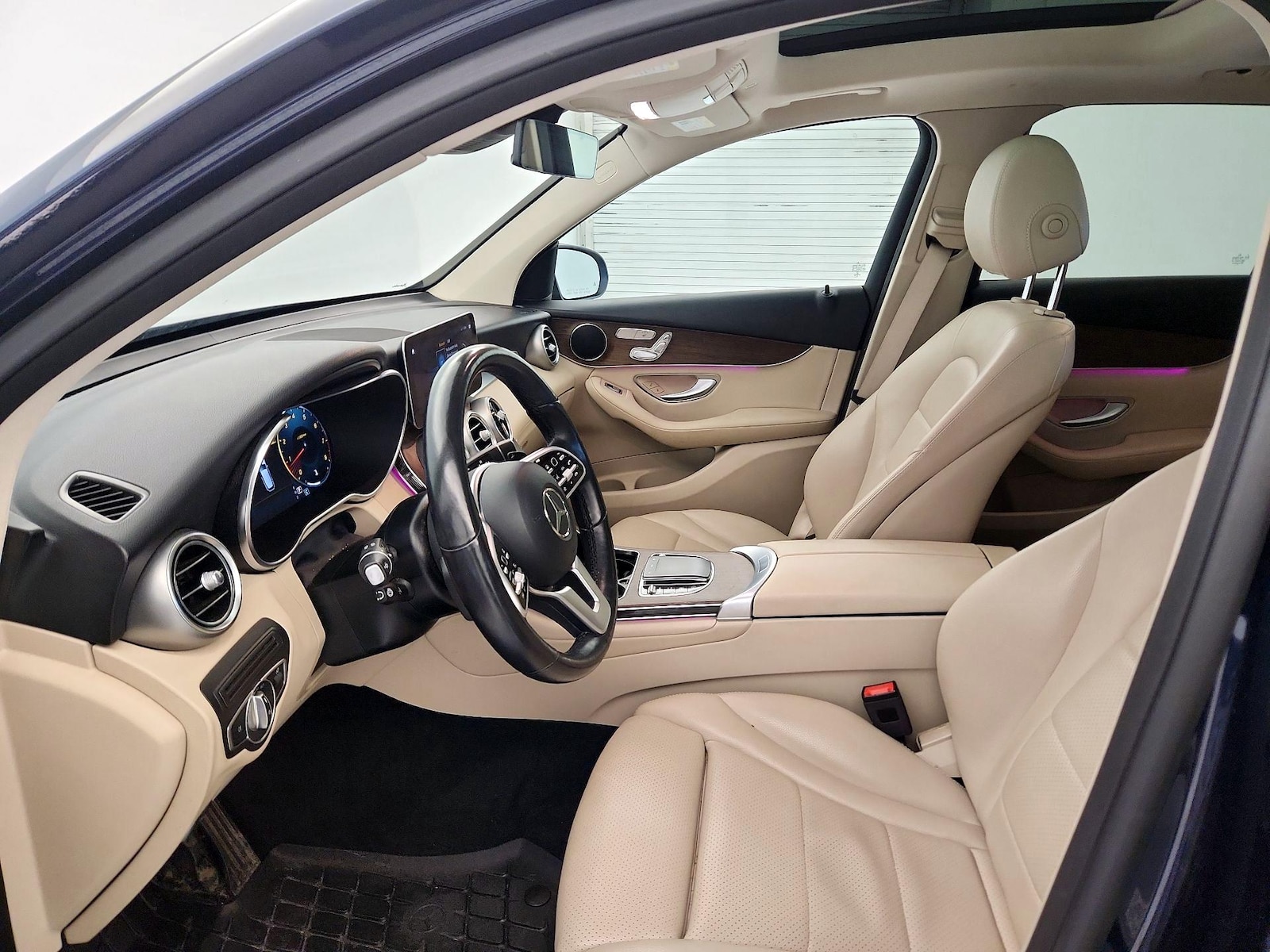 2022 Mercedes-Benz GLC GLC300 - Photo 12