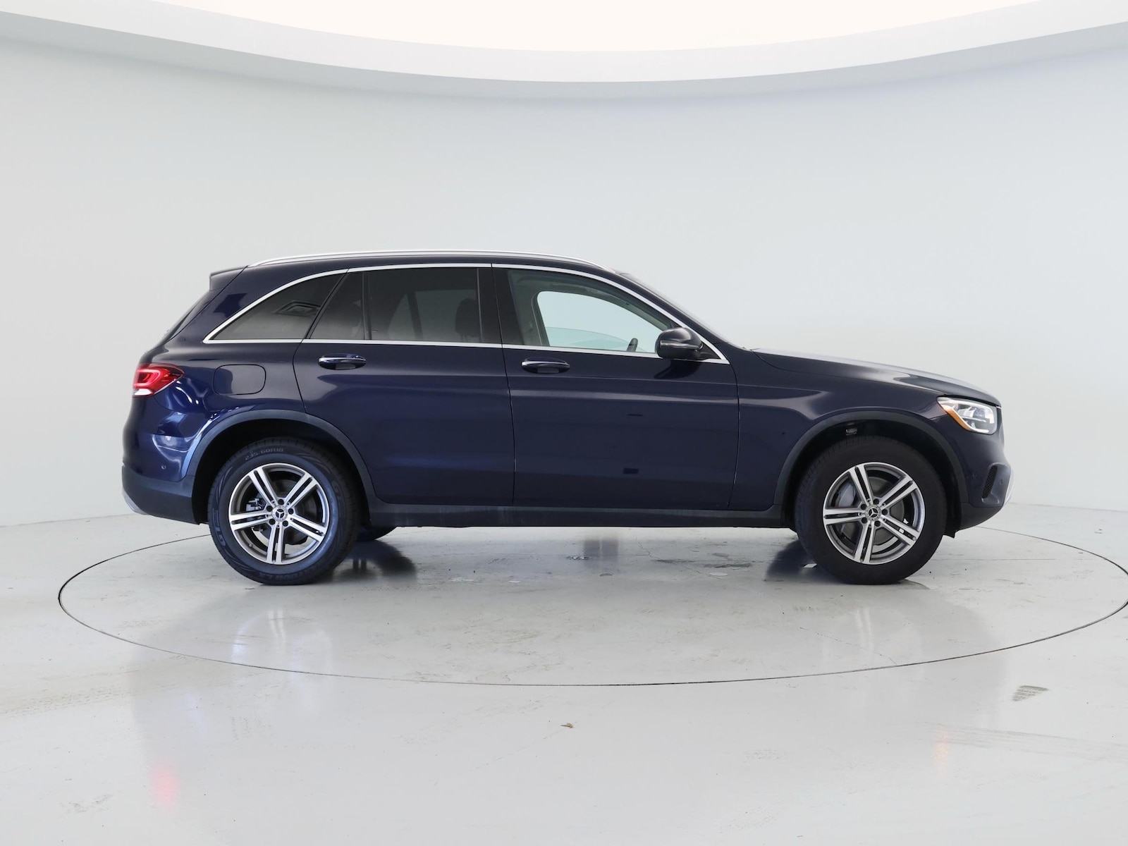 2022 Mercedes-Benz GLC GLC300 - Photo 8