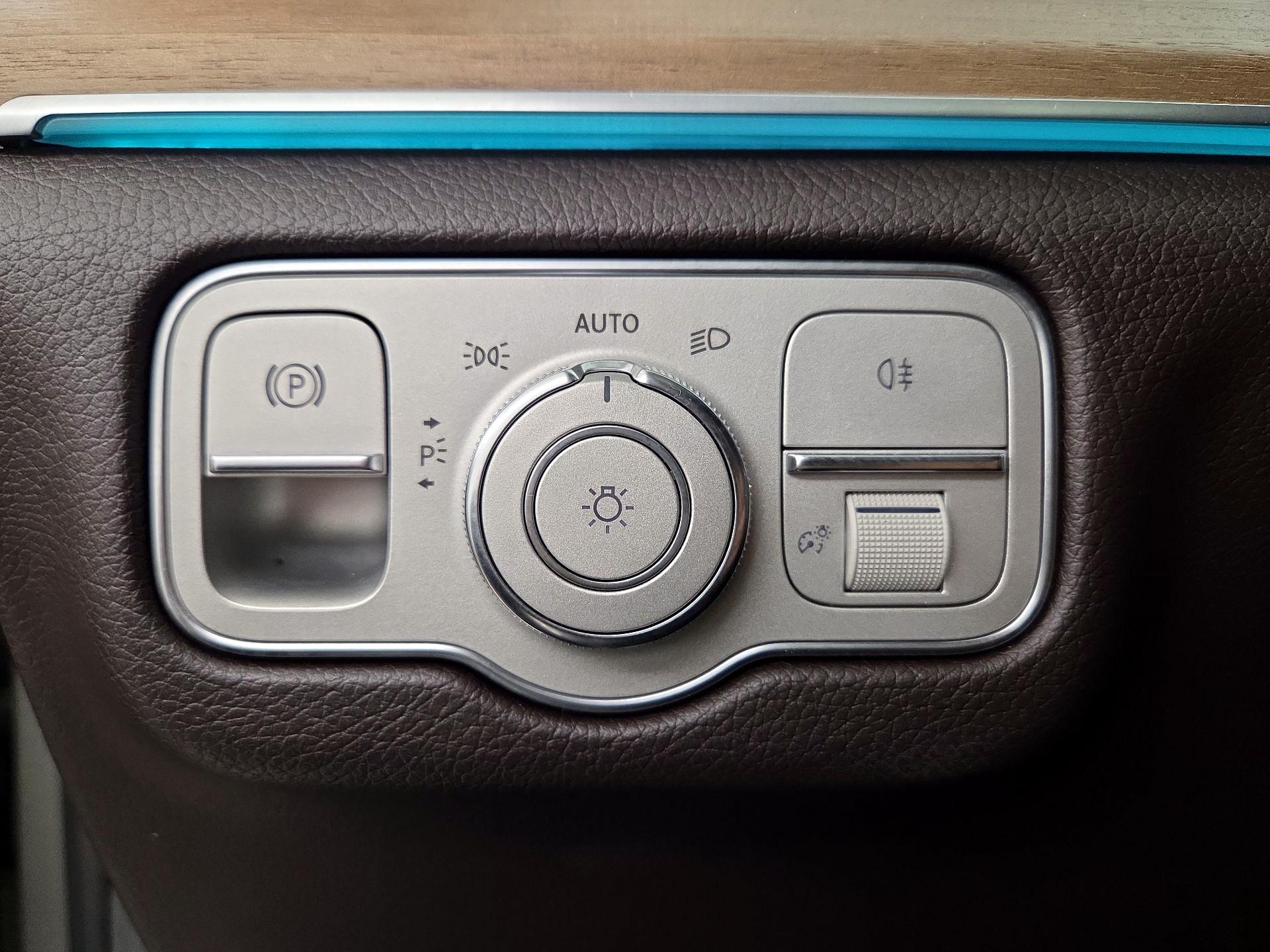 Thumbnail: 2020 Mercedes-Benz GLE - 13