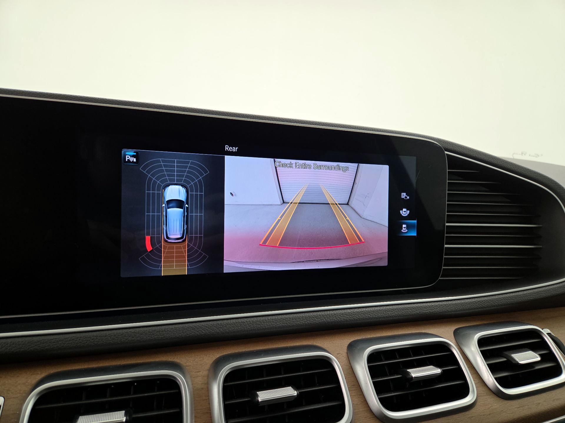 Thumbnail: 2020 Mercedes-Benz GLE - 15