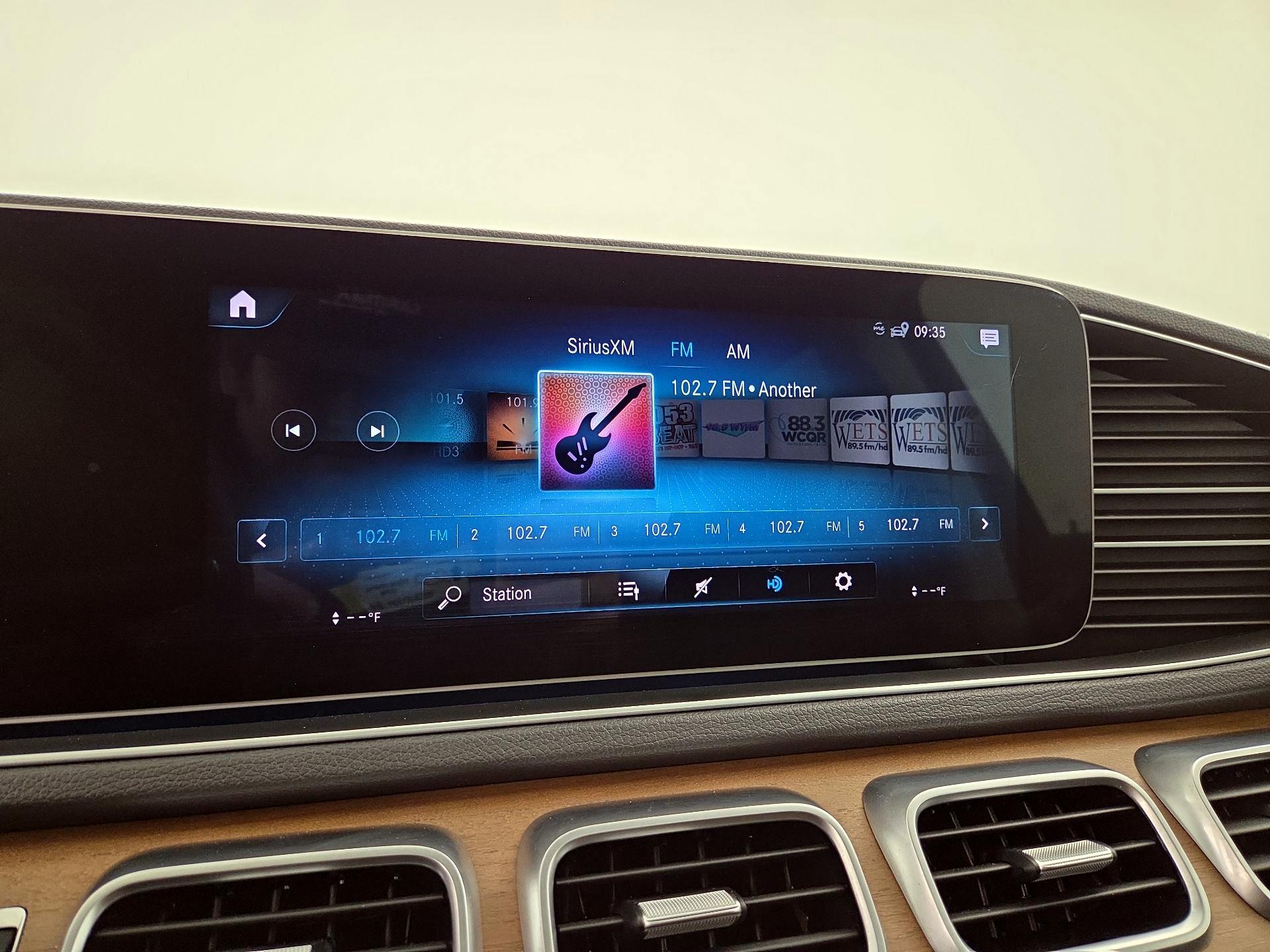 Thumbnail: 2020 Mercedes-Benz GLE - 16