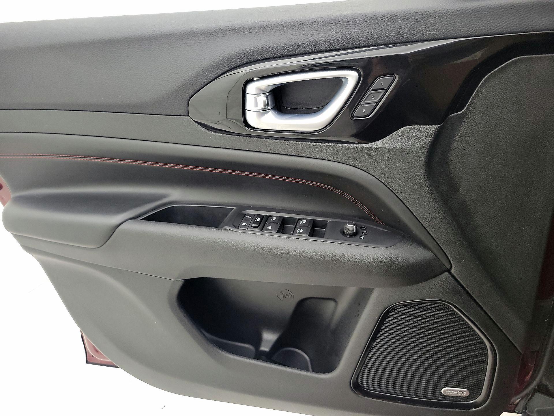 Thumbnail: 2022 Jeep Compass - 12