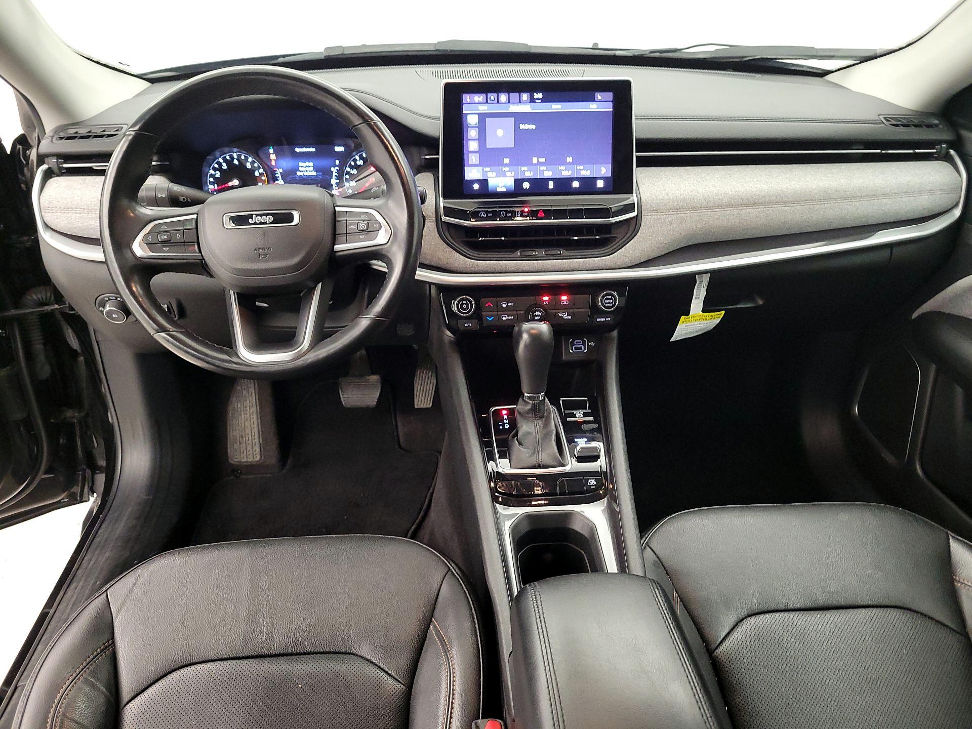 Thumbnail: 2022 Jeep Compass - 9