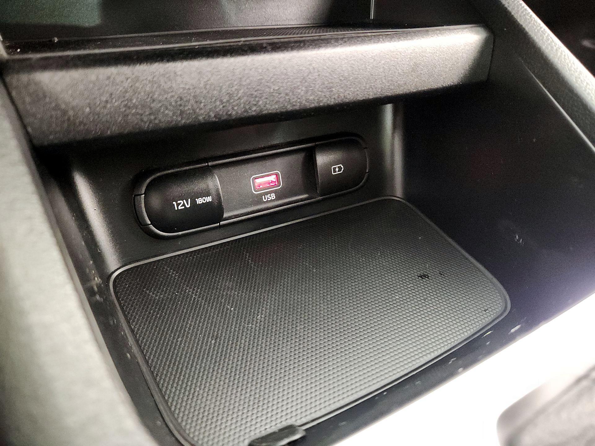 Thumbnail: 2024 Kia Forte - 18