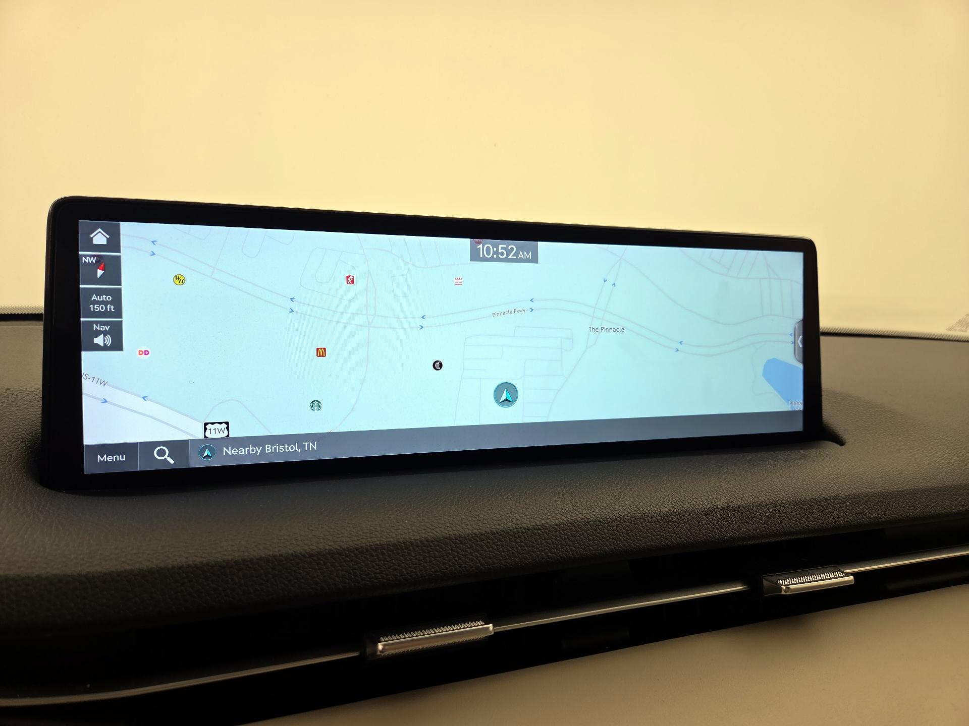 Thumbnail: 2023 Genesis GV70 - 14