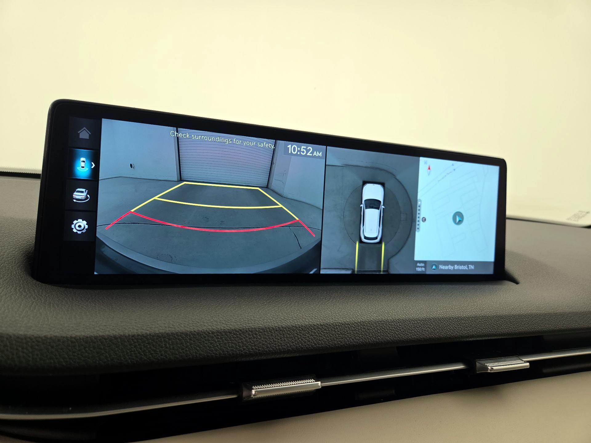 Thumbnail: 2023 Genesis GV70 - 15