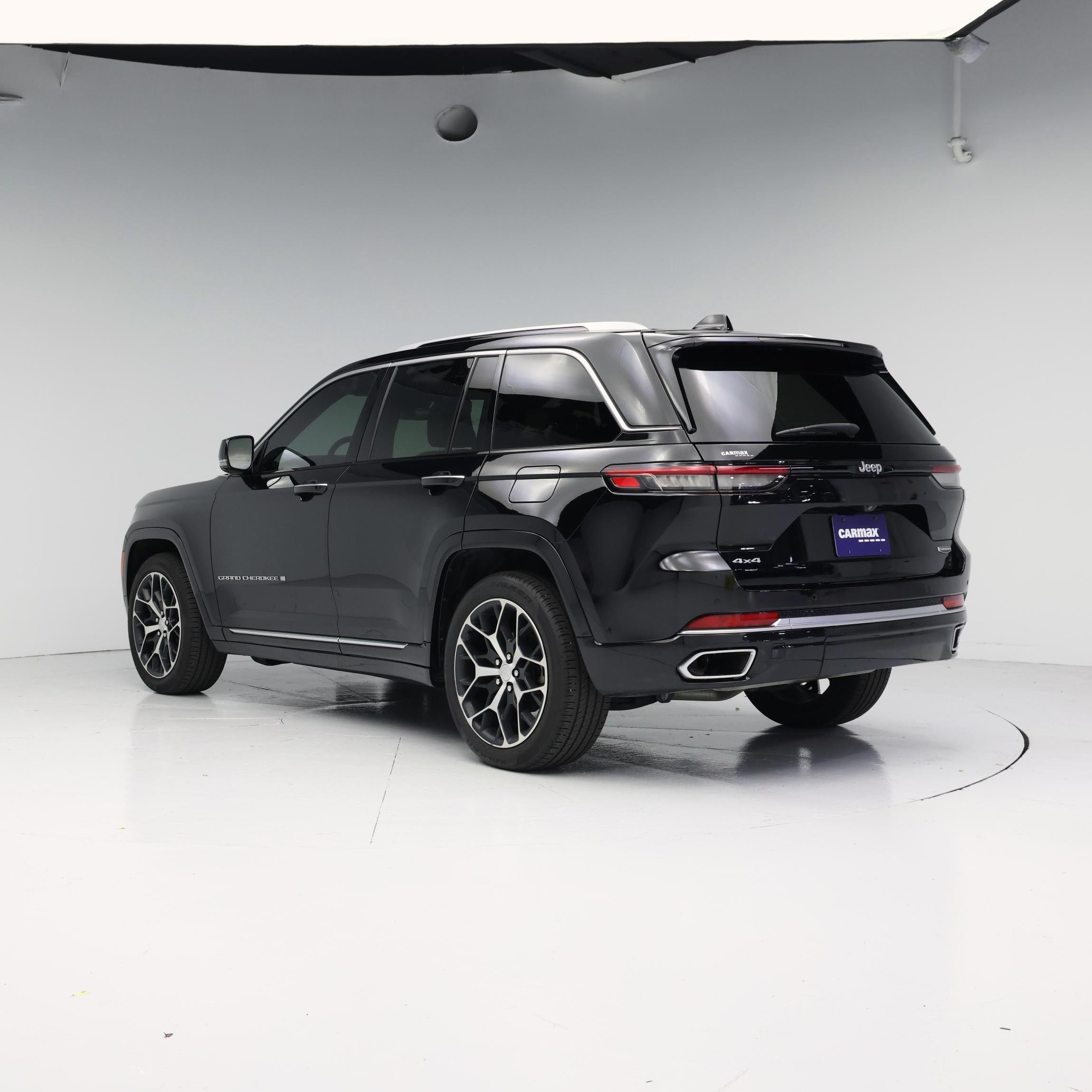 Thumbnail: 2023 Jeep Grand Cherokee - 2
