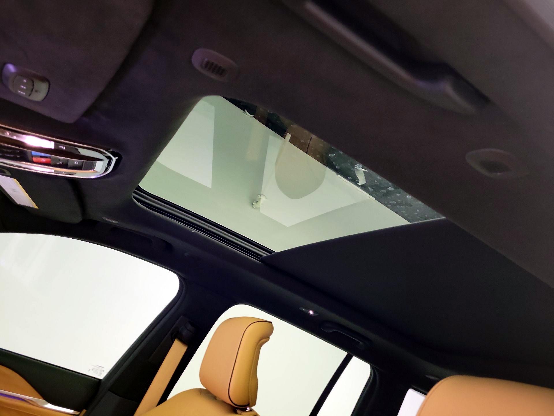 Thumbnail: 2023 Jeep Grand Cherokee - 20