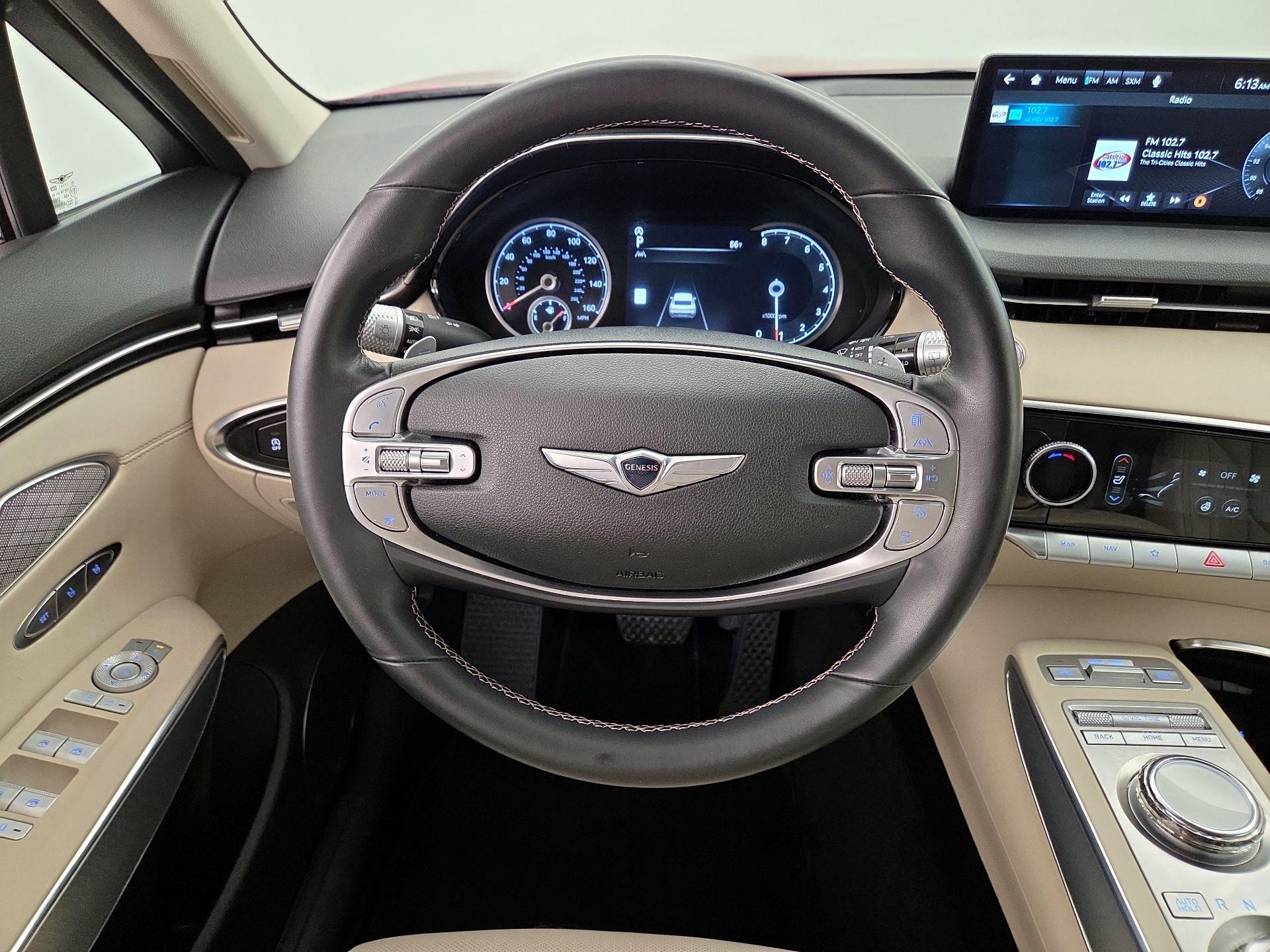 Thumbnail: 2023 Genesis GV70 - 10