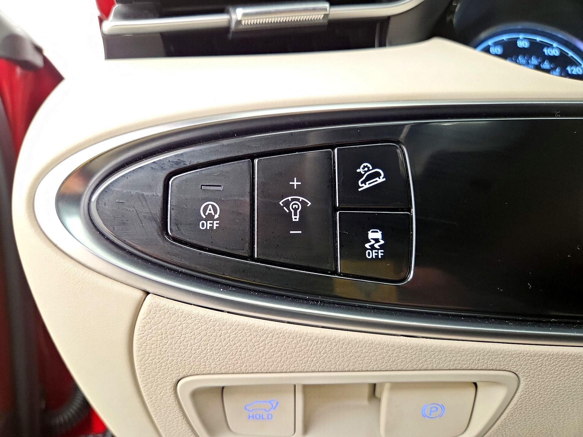 Thumbnail: 2023 Genesis GV70 - 13