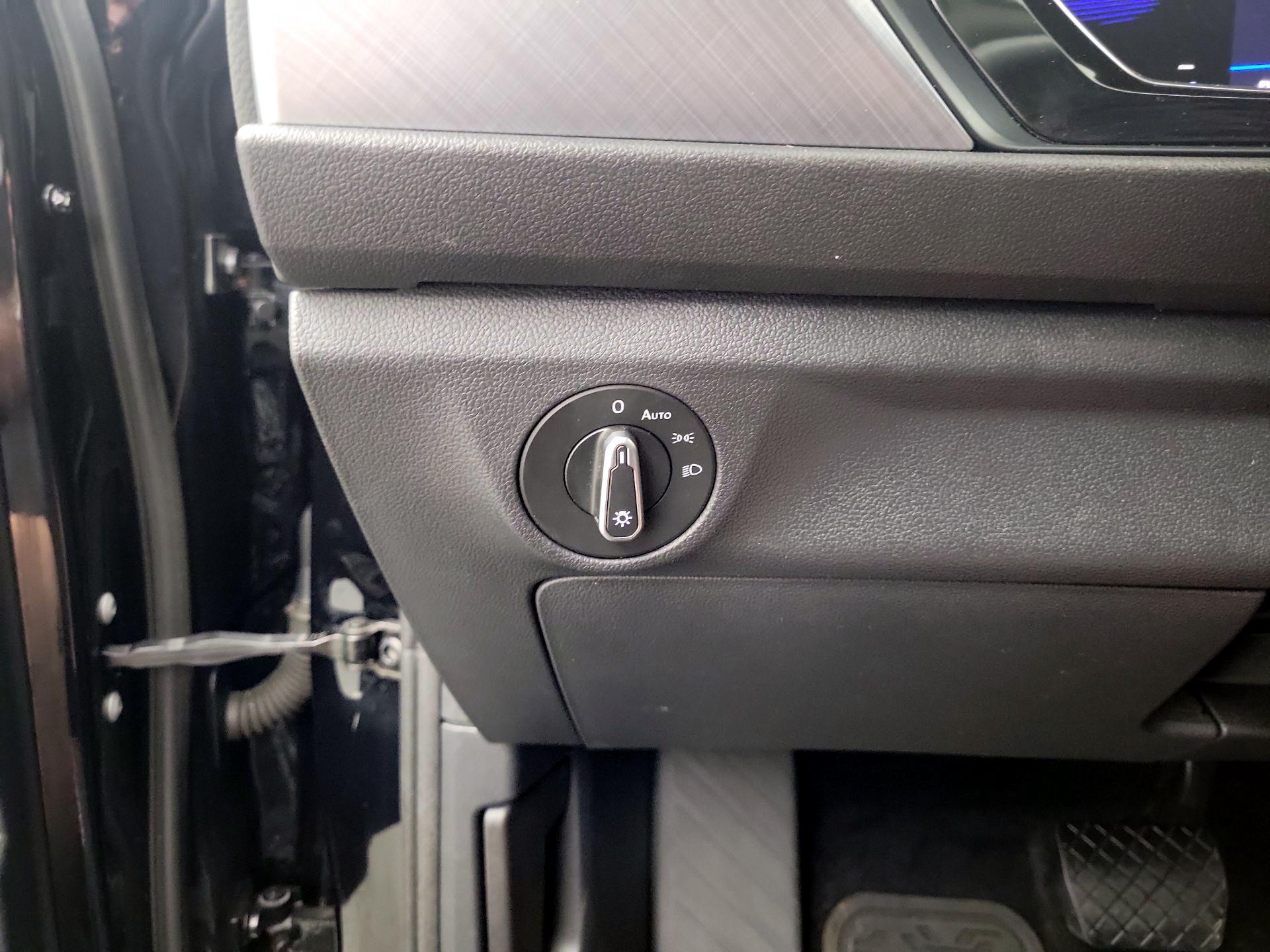 Thumbnail: 2023 Volkswagen Jetta - 13