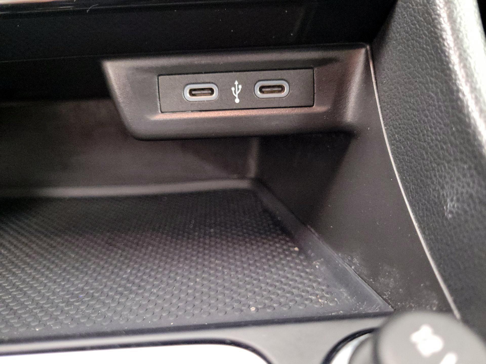 Thumbnail: 2023 Volkswagen Jetta - 18