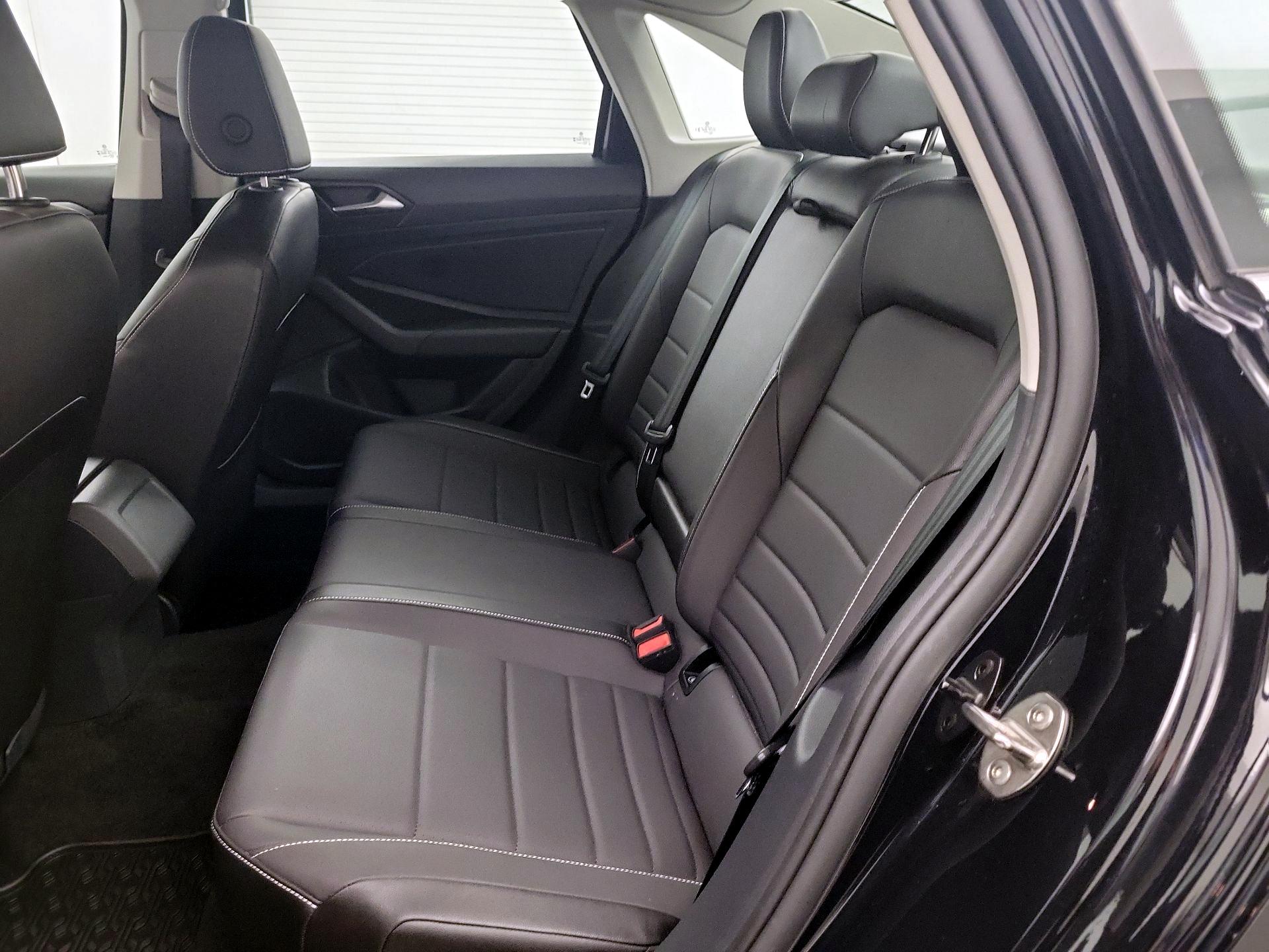 Thumbnail: 2023 Volkswagen Jetta - 19