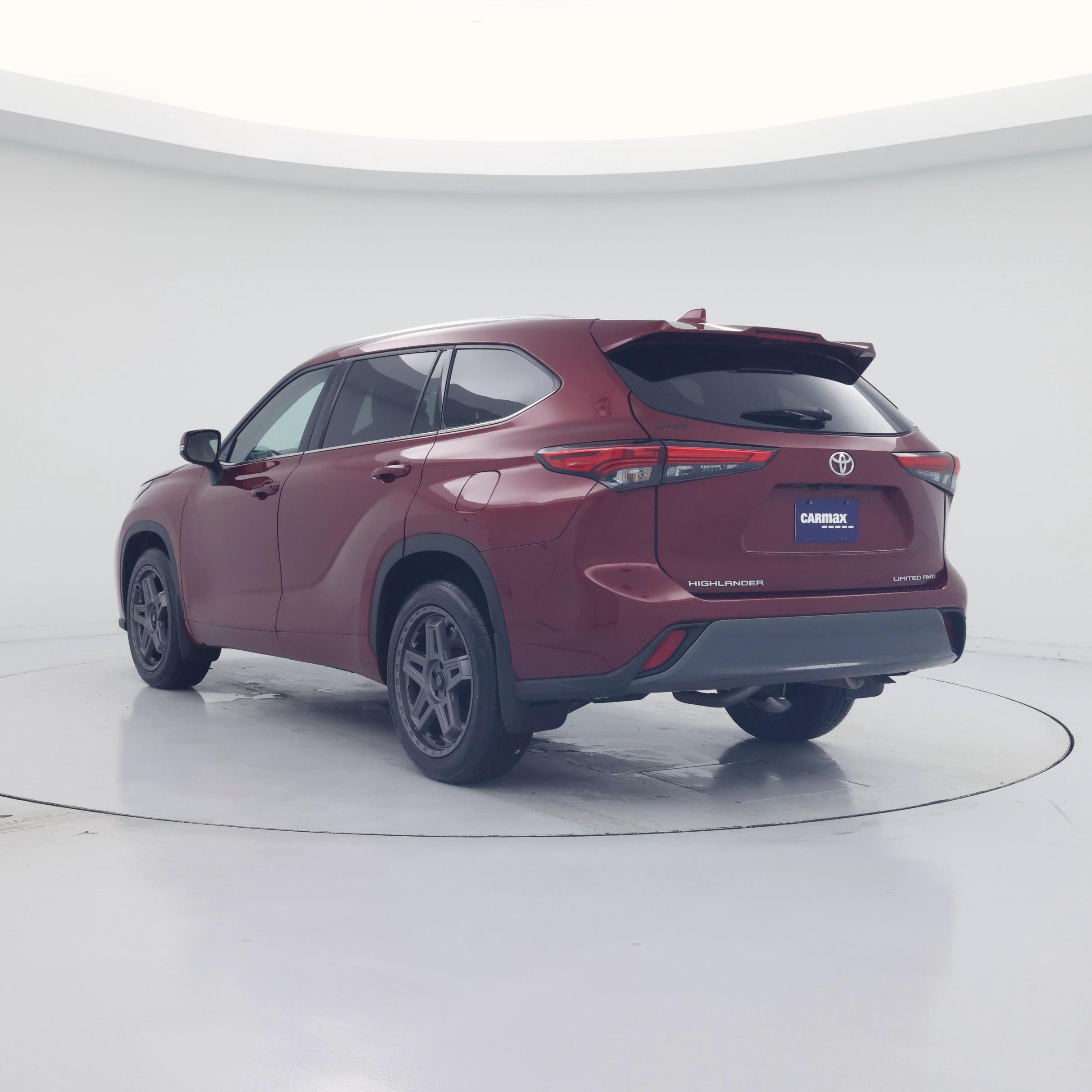 Thumbnail: 2022 Toyota Highlander - 2