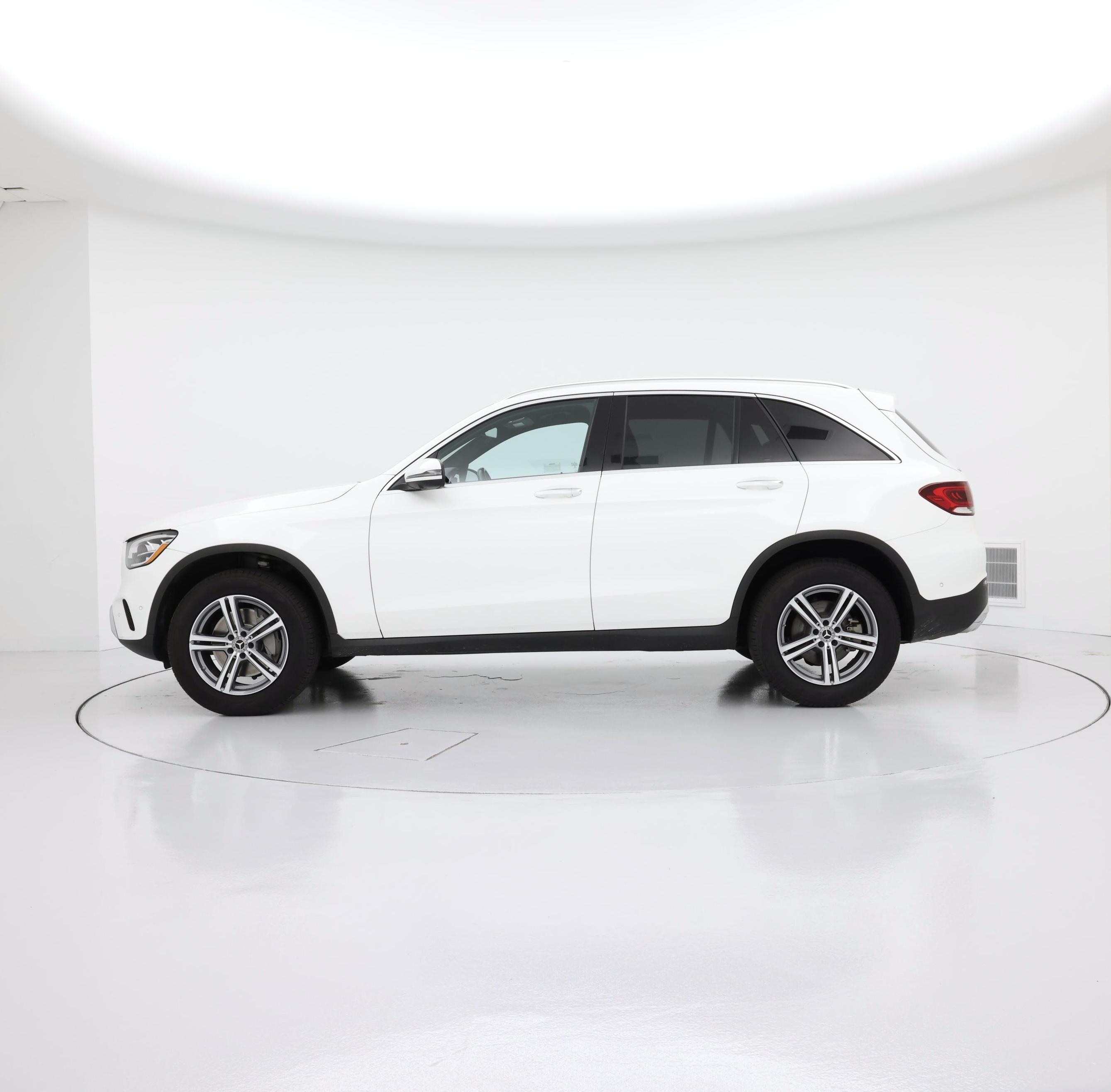 Thumbnail: 2022 Mercedes-Benz GLC - 3