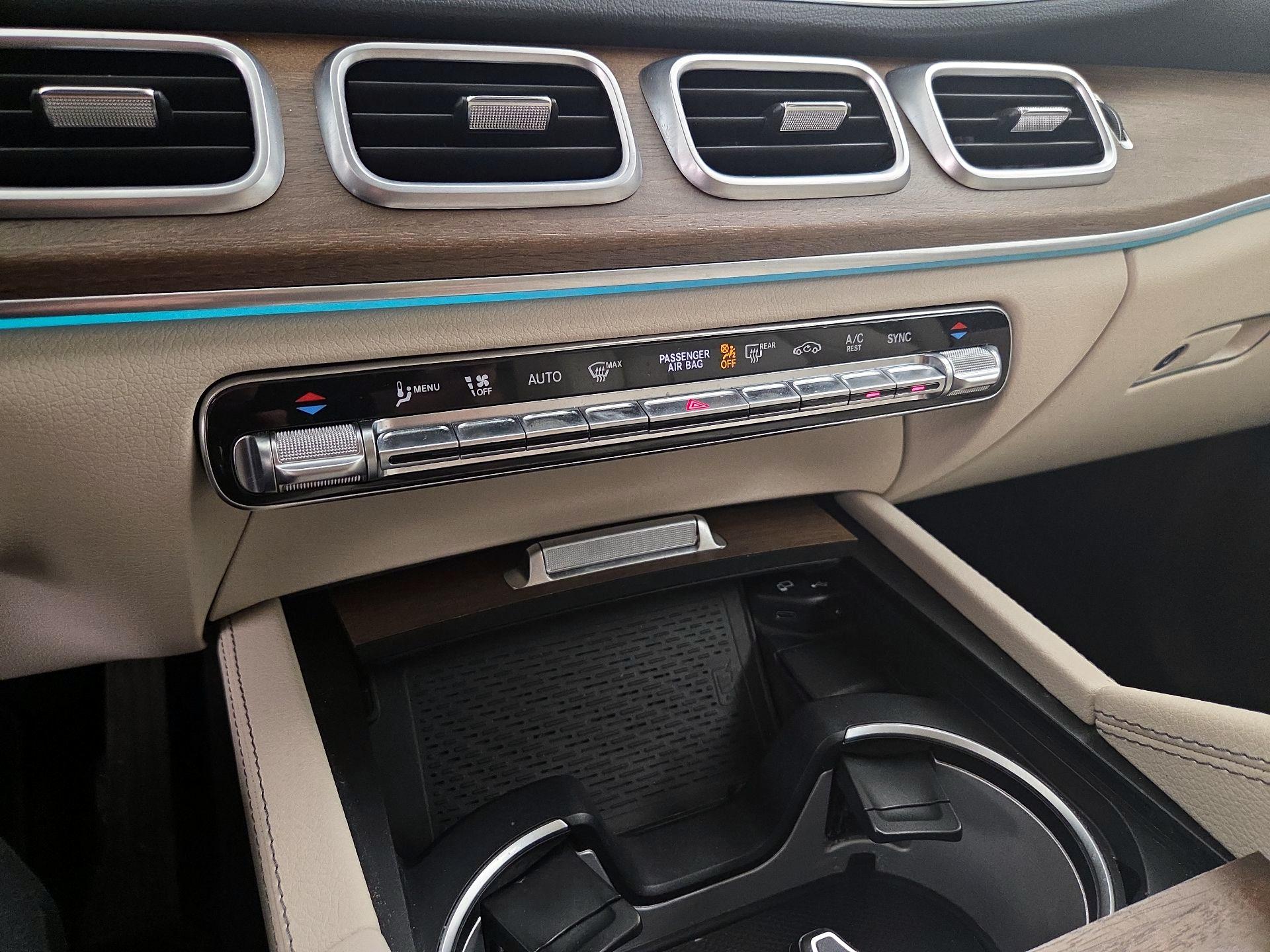 Thumbnail: 2021 Mercedes-Benz GLE - 17