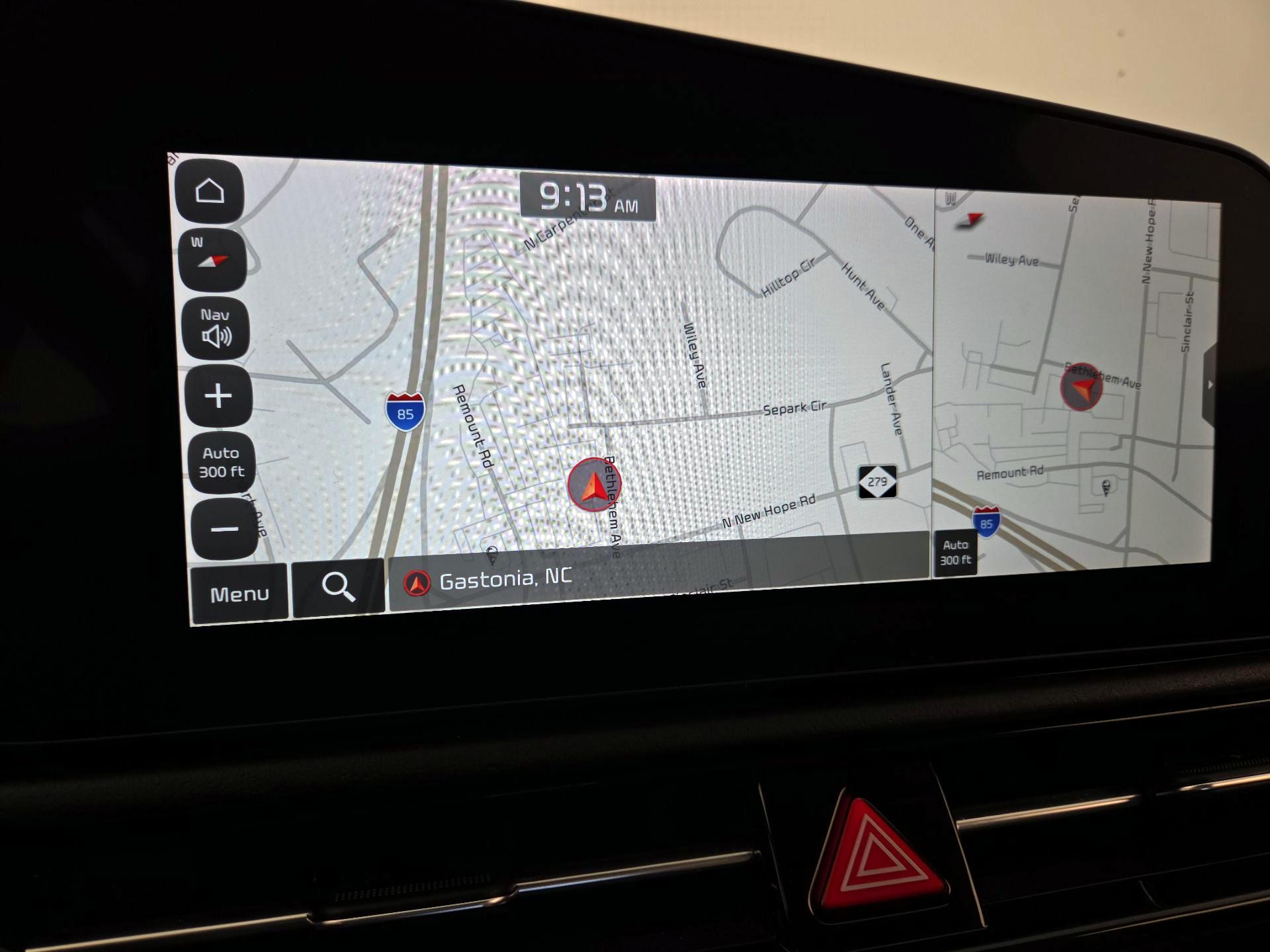 Thumbnail: 2023 Kia Niro - 14