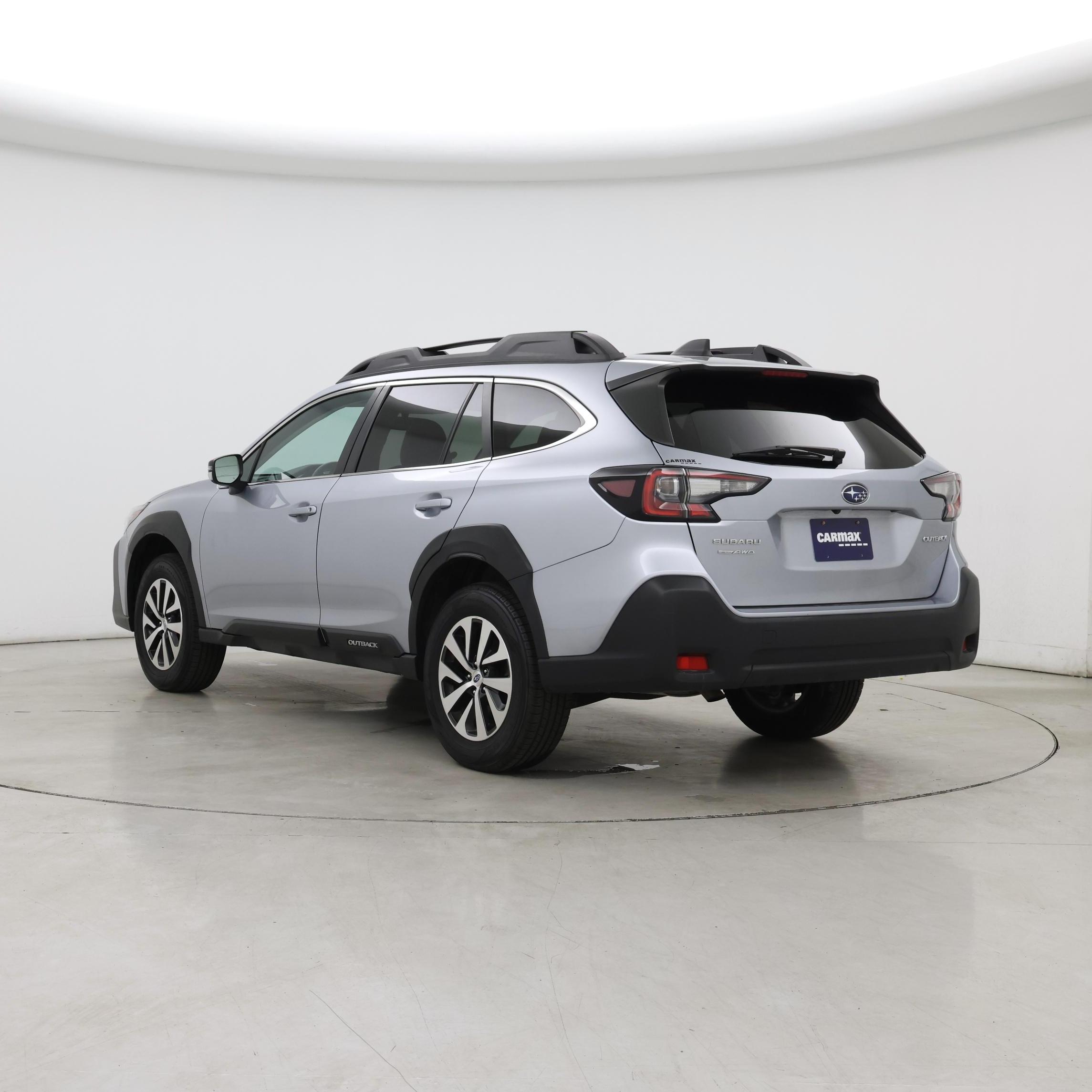 Thumbnail: 2023 Subaru Outback - 2