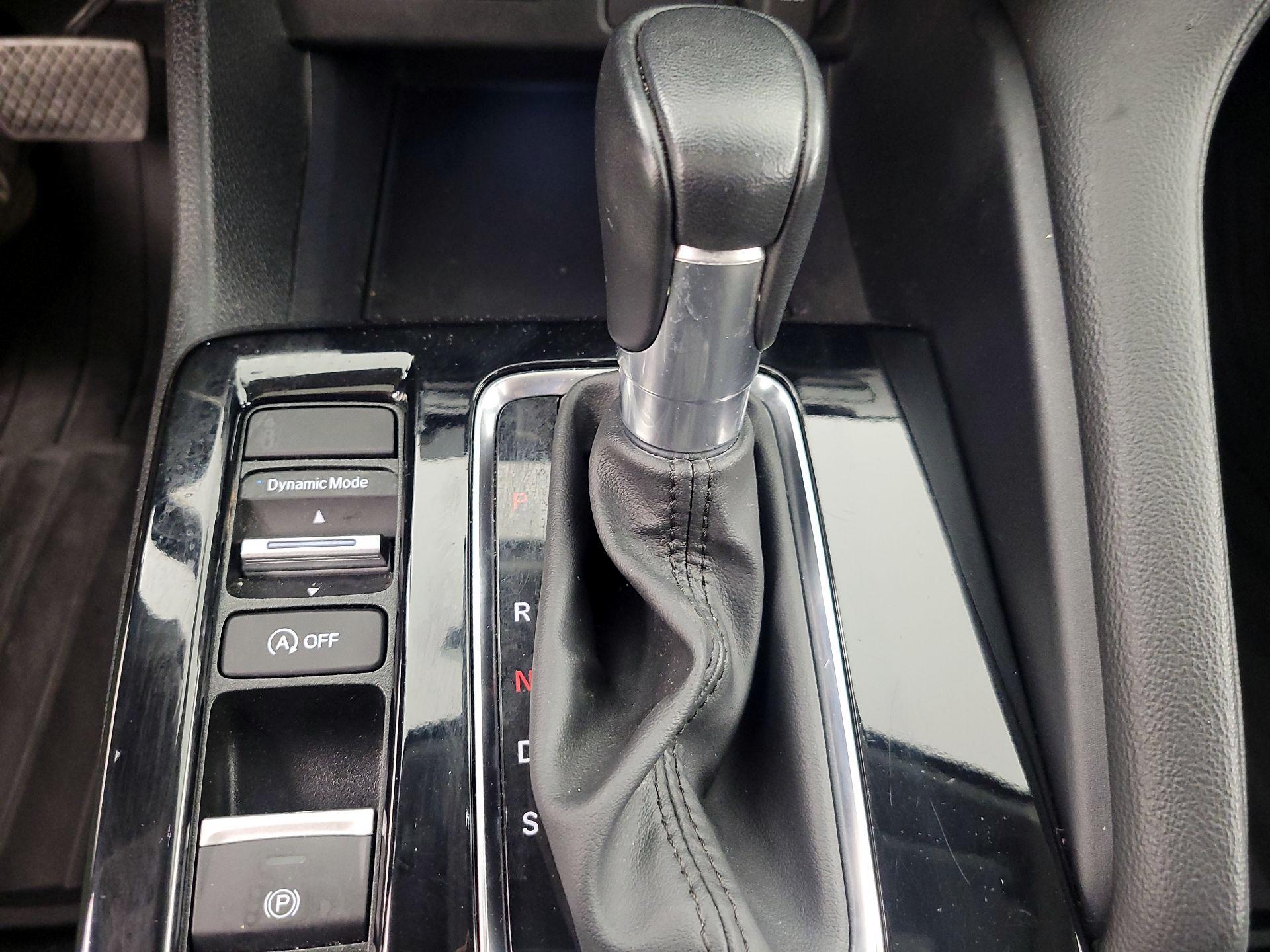 Thumbnail: 2023 Acura Integra - 17