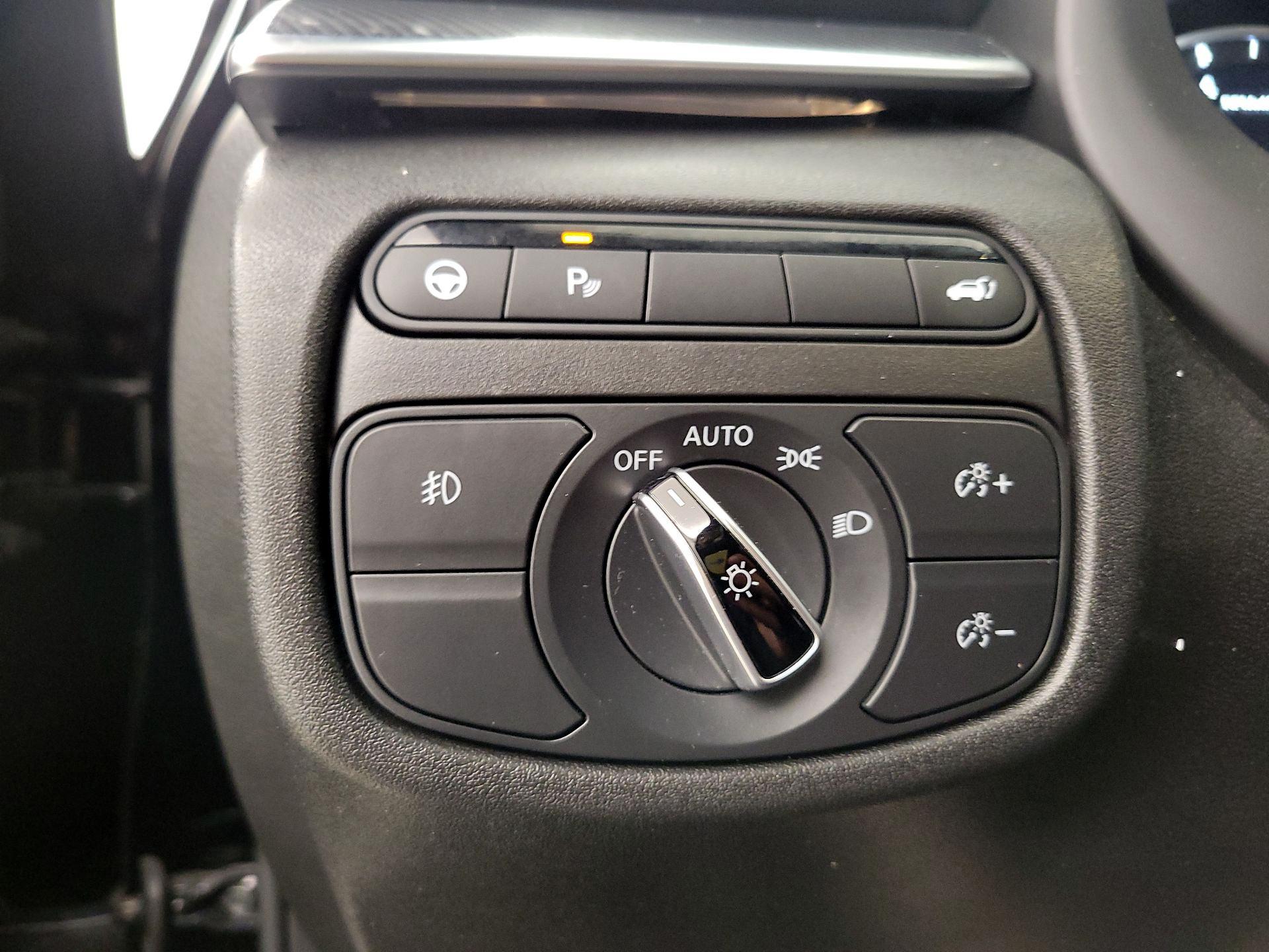 Thumbnail: 2023 INFINITI QX50 - 13