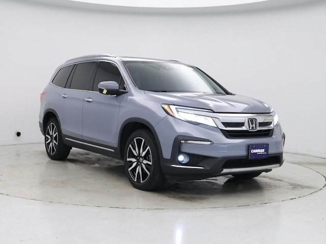 Blue 2022 Honda Pilot Touring AWD with Rear Captain's Chairs SUV / Crossover All-Wheel Drive Automatic