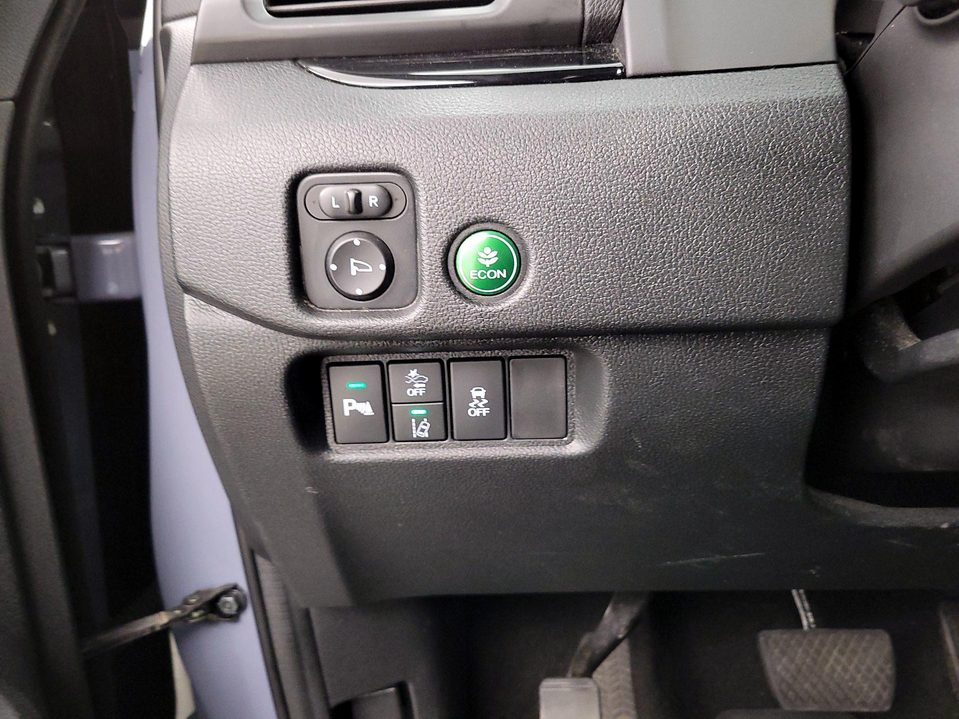 Thumbnail: 2022 Honda Pilot - 13