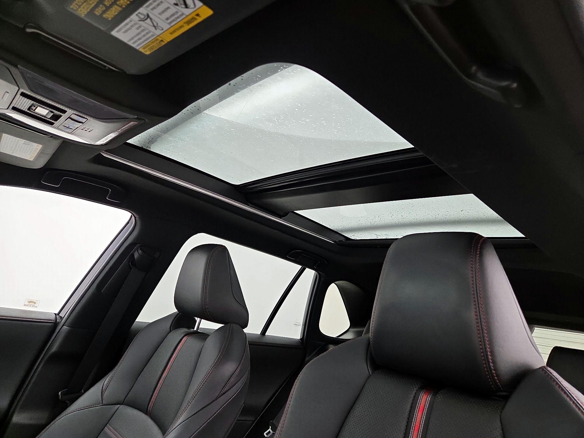 Thumbnail: 2022 Toyota RAV4 - 20