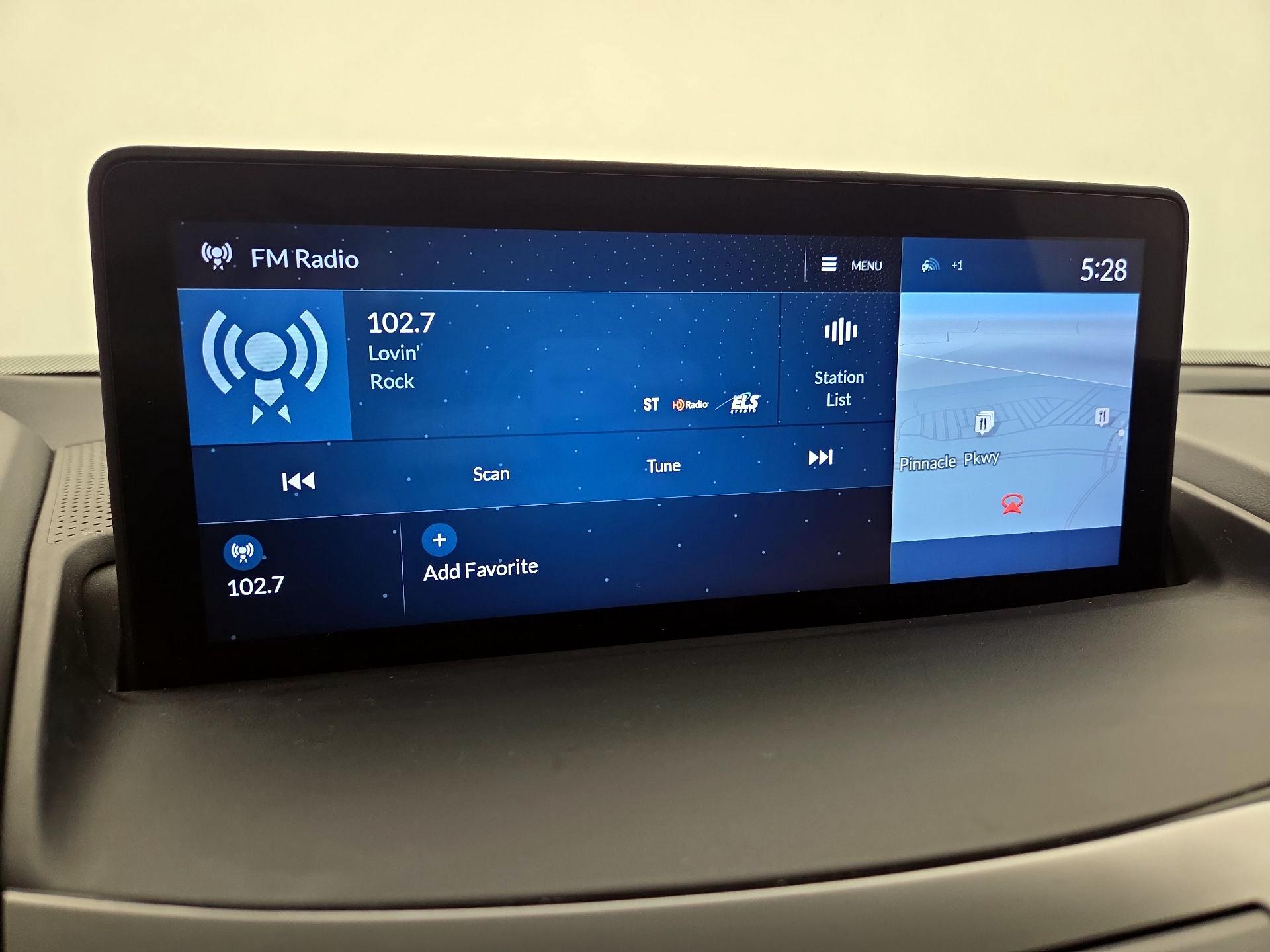 Thumbnail: 2021 Acura RDX - 16