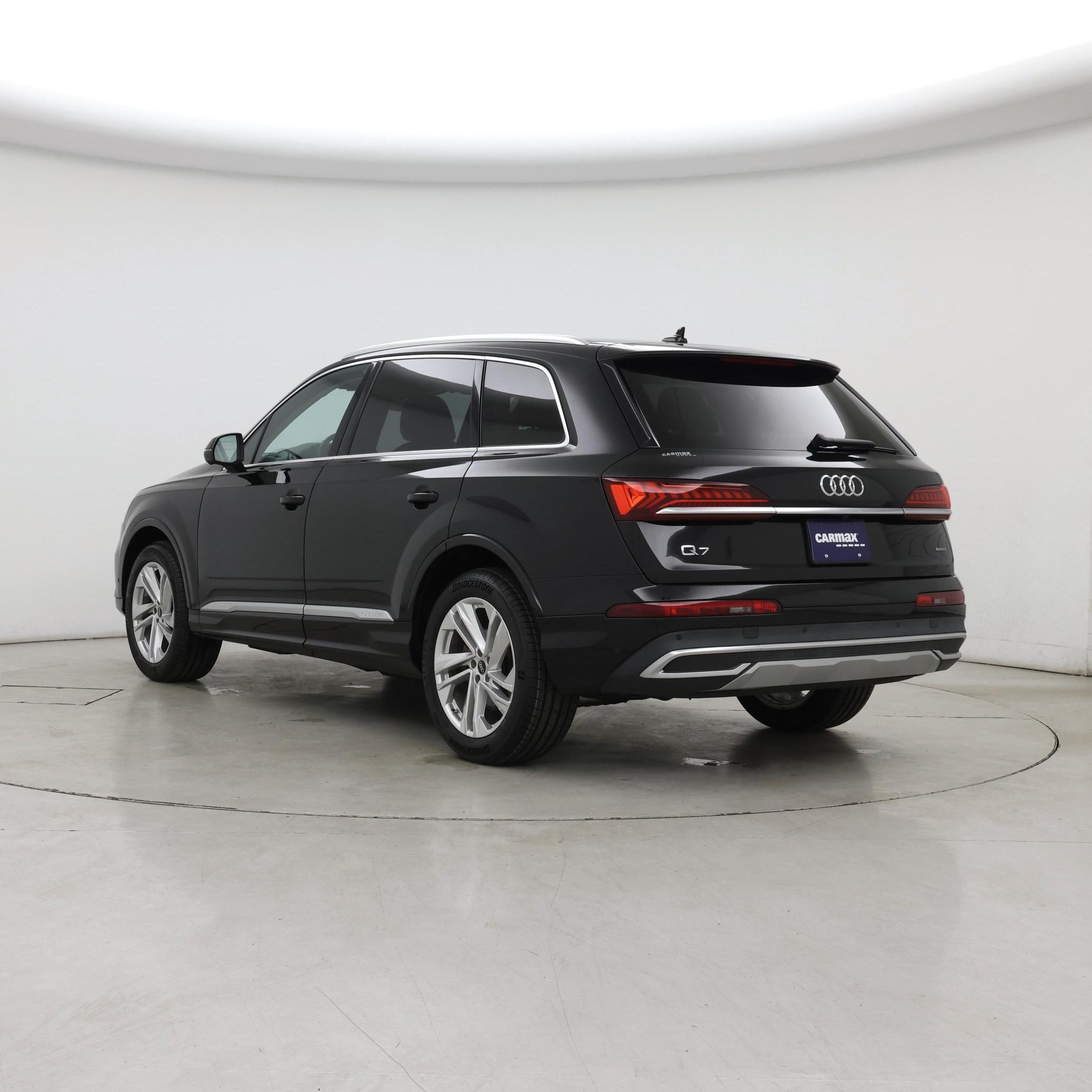 Thumbnail: 2023 Audi Q7 - 2