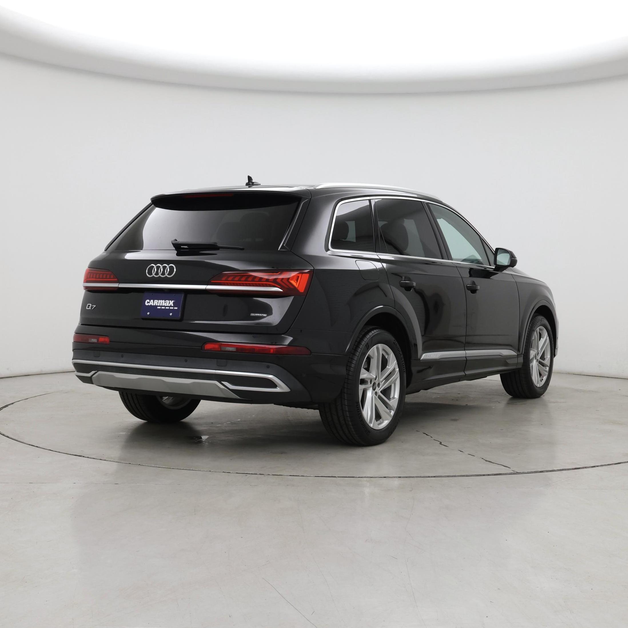 Thumbnail: 2023 Audi Q7 - 8