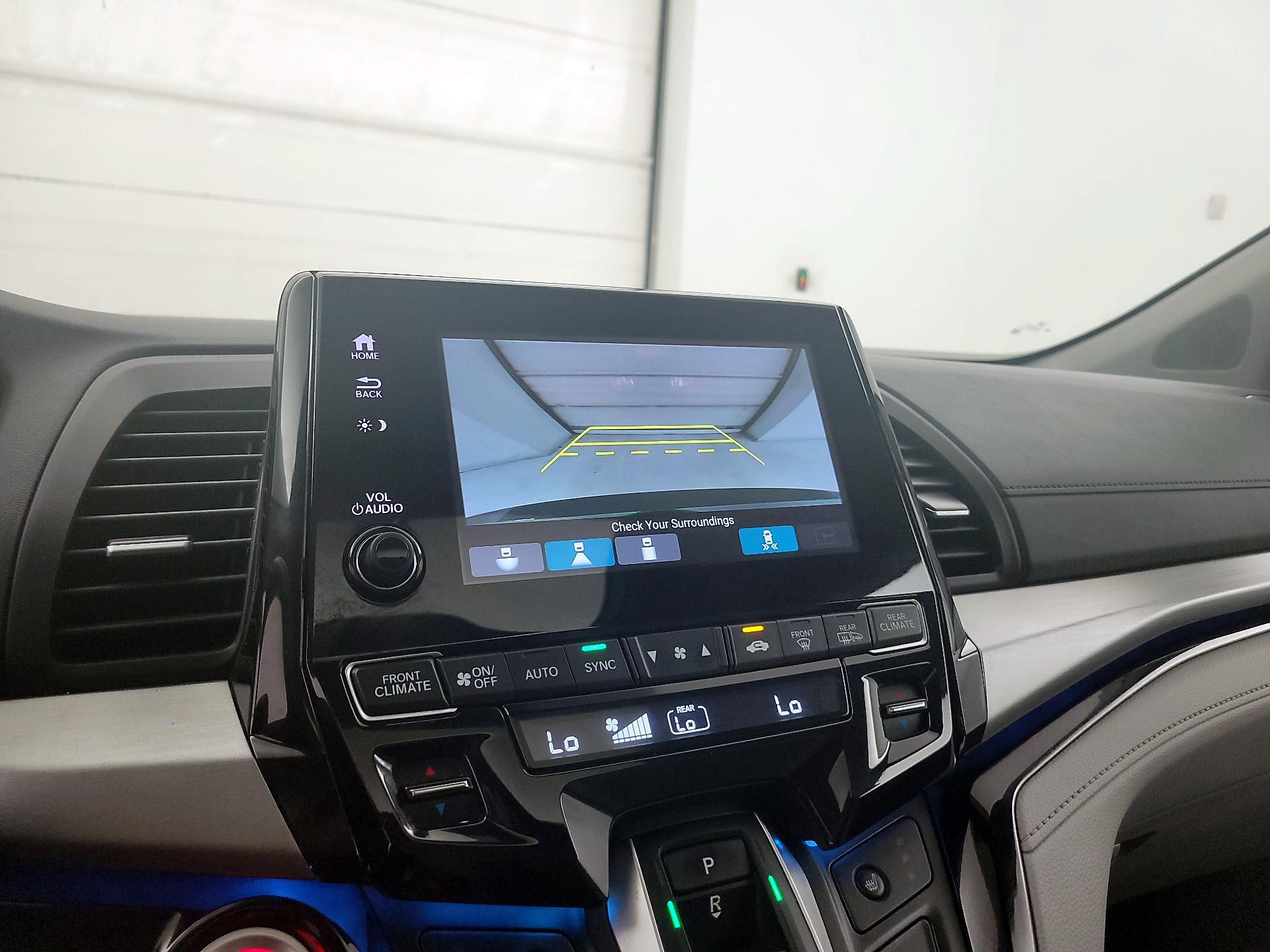 Thumbnail: 2023 Honda Odyssey - 14