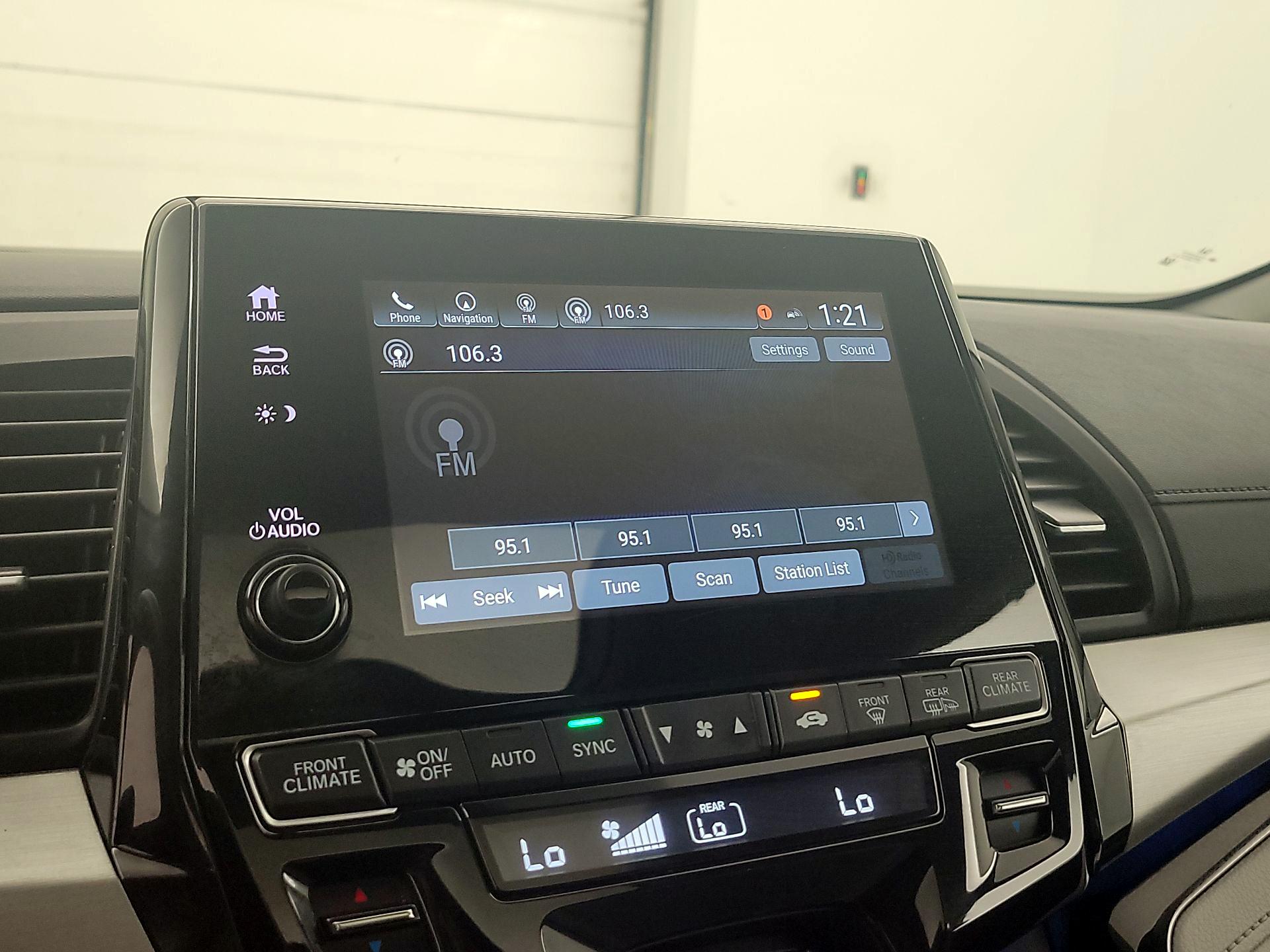 Thumbnail: 2023 Honda Odyssey - 15