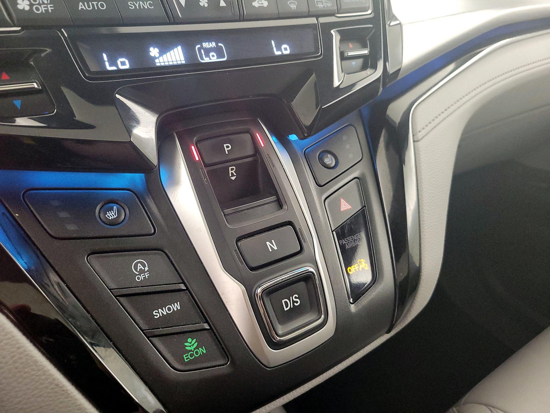 Thumbnail: 2023 Honda Odyssey - 17